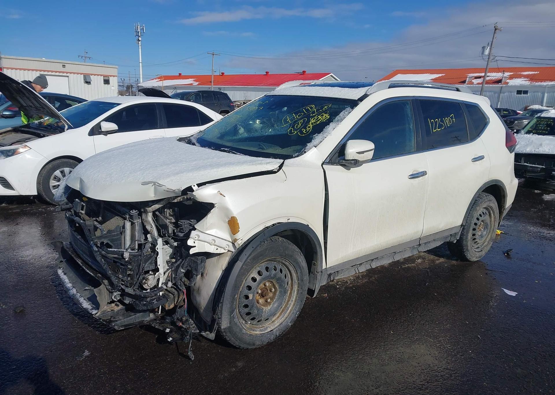 2019 NISSAN ROGUE