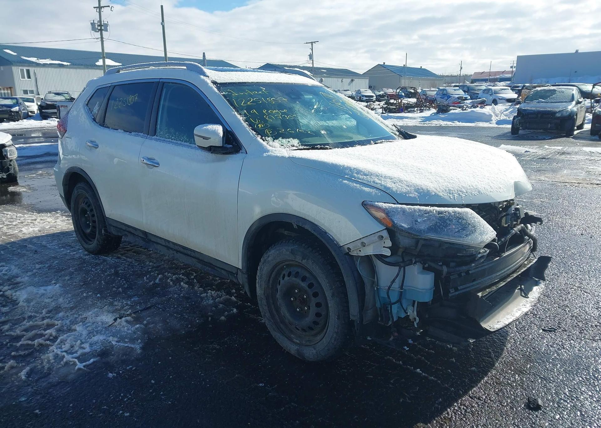 2019 NISSAN ROGUE