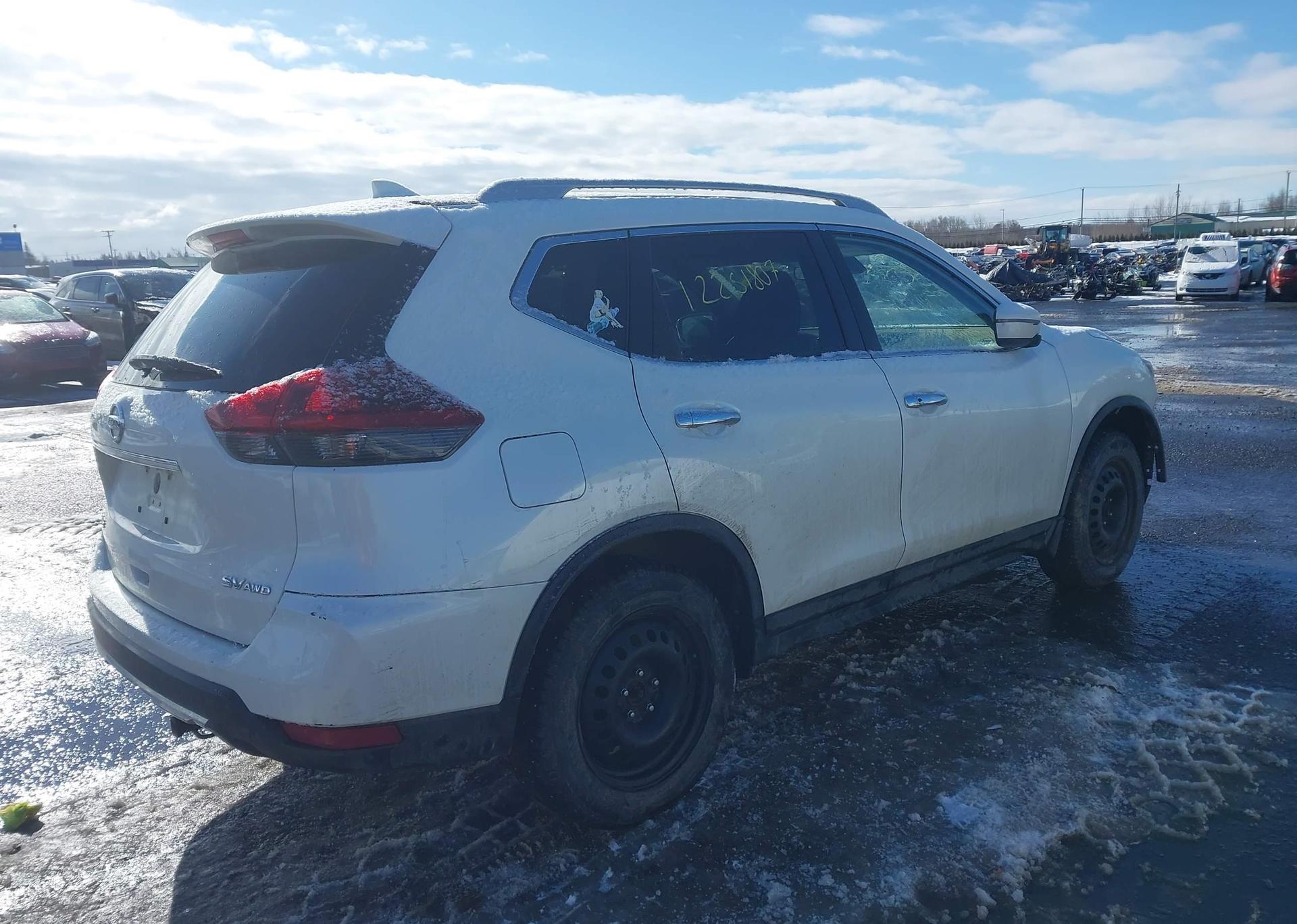 2019 NISSAN ROGUE