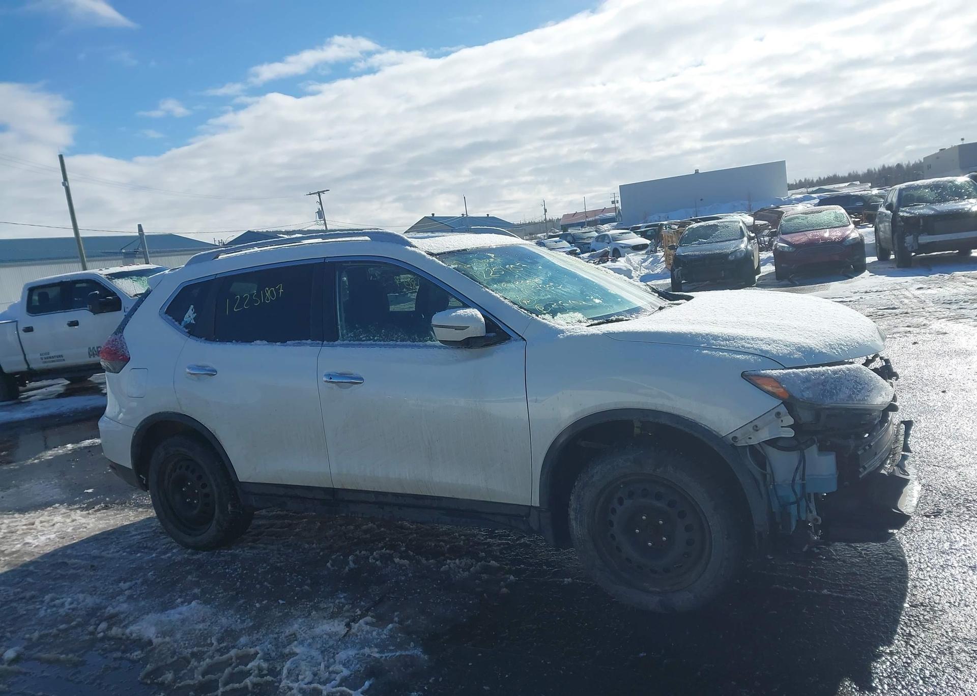 2019 NISSAN ROGUE
