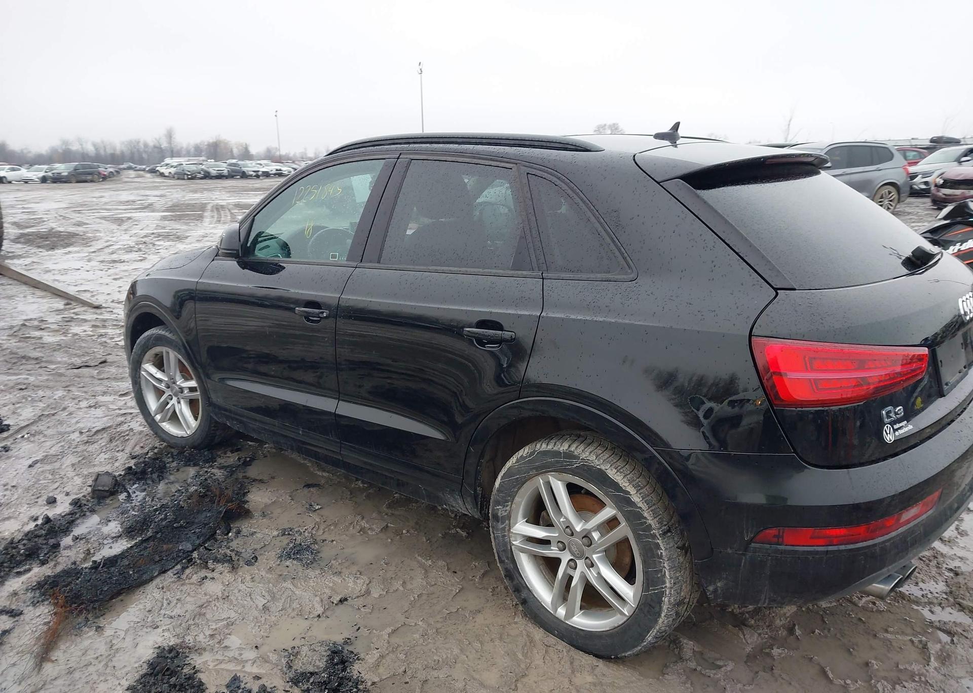 2018 AUDI Q3