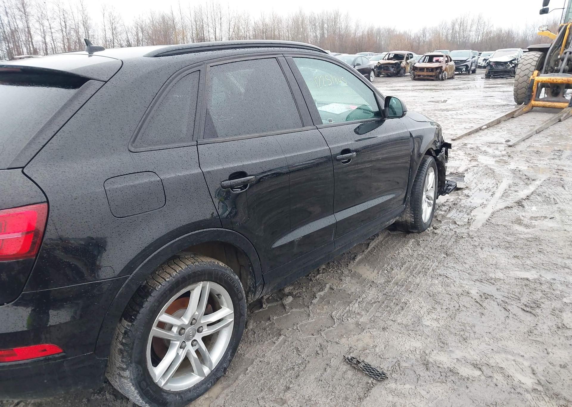 2018 AUDI Q3