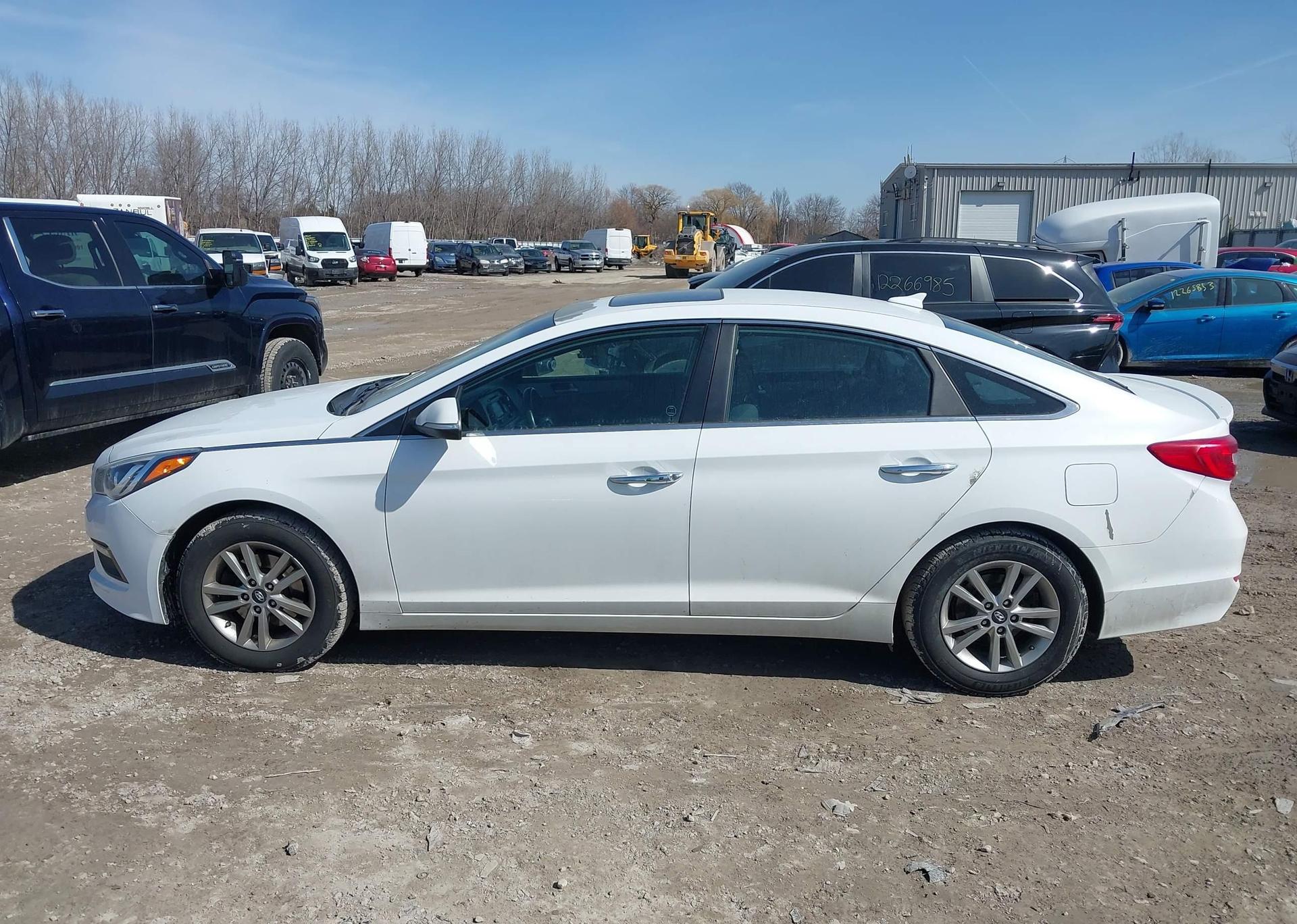 2017 HYUNDAI SONATA GLS