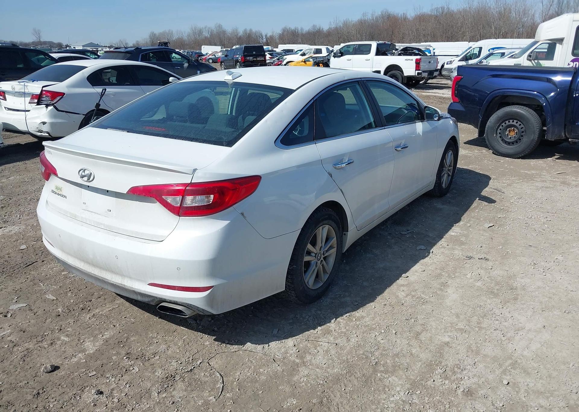 2017 HYUNDAI SONATA GLS