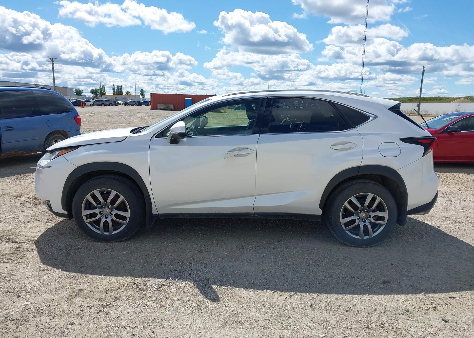 2015 LEXUS NX 200T