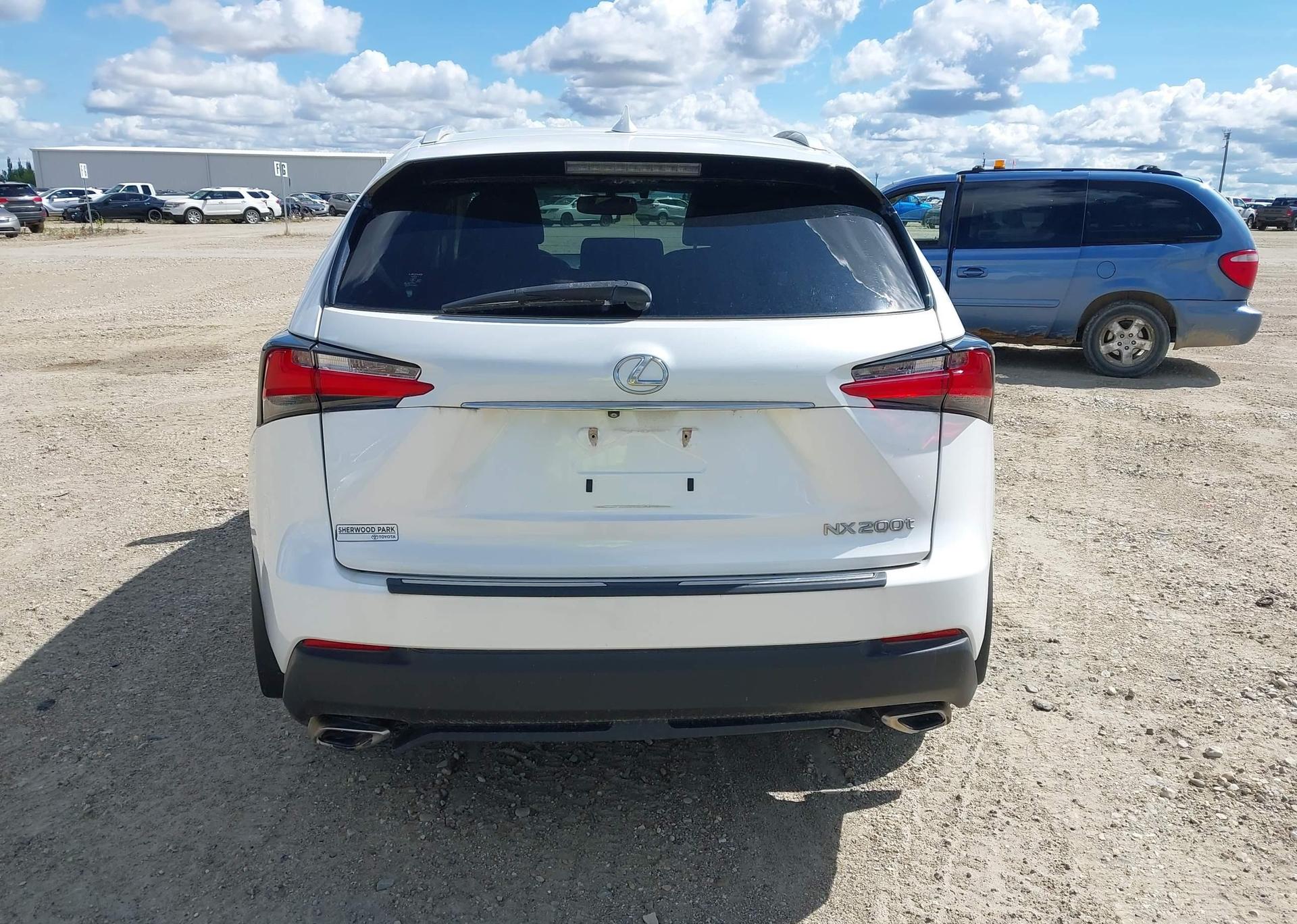 2015 LEXUS NX 200T