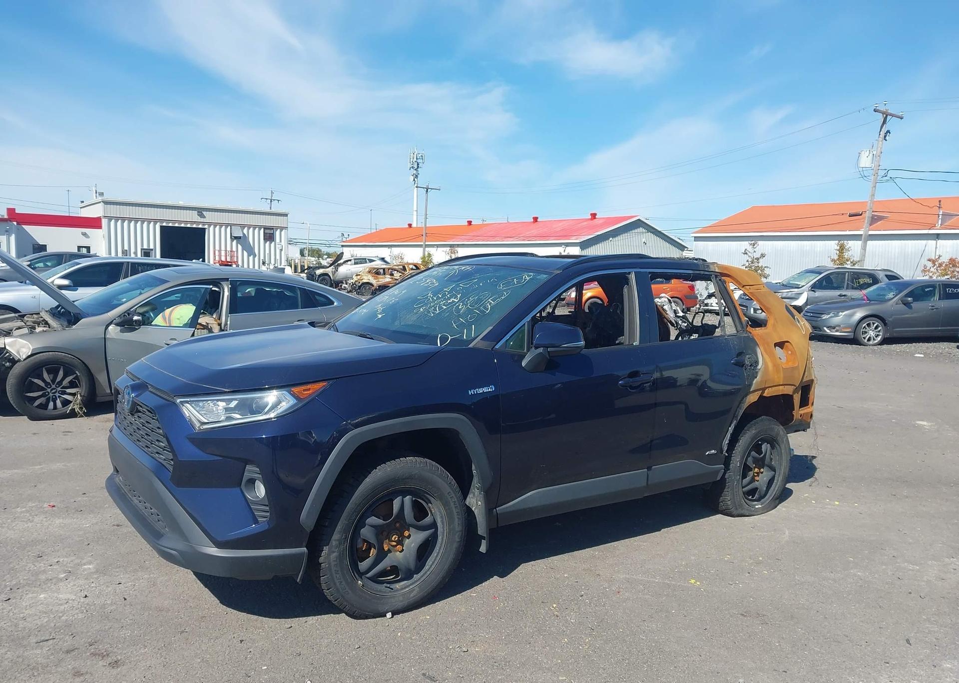2019 TOYOTA RAV4