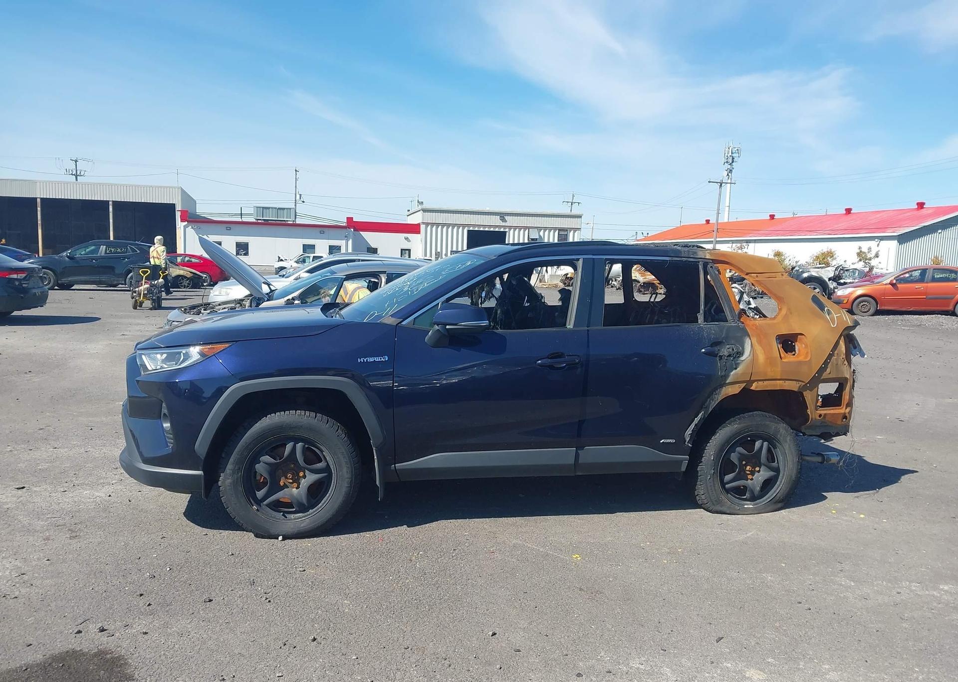 2019 TOYOTA RAV4