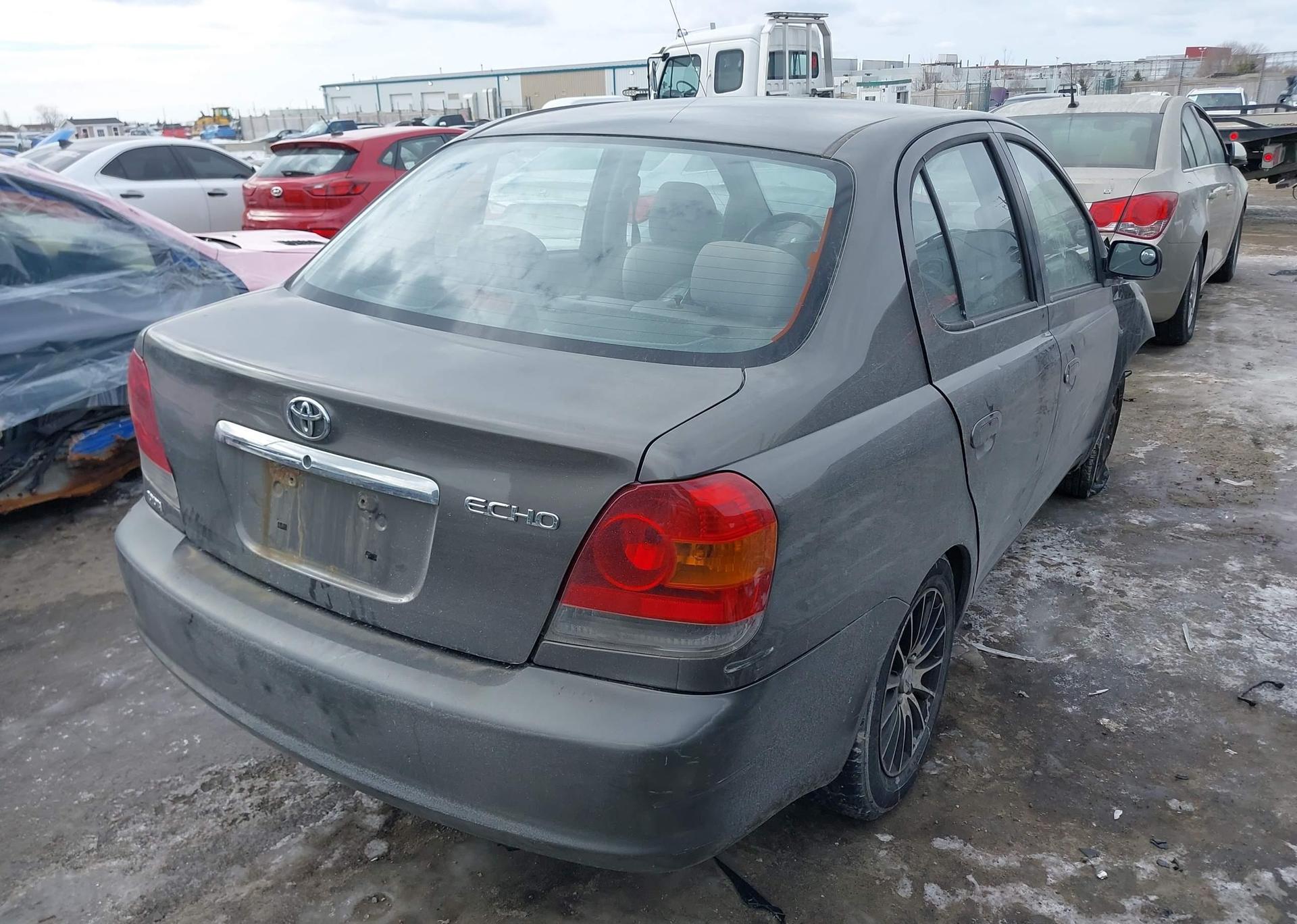 2005 TOYOTA ECHO