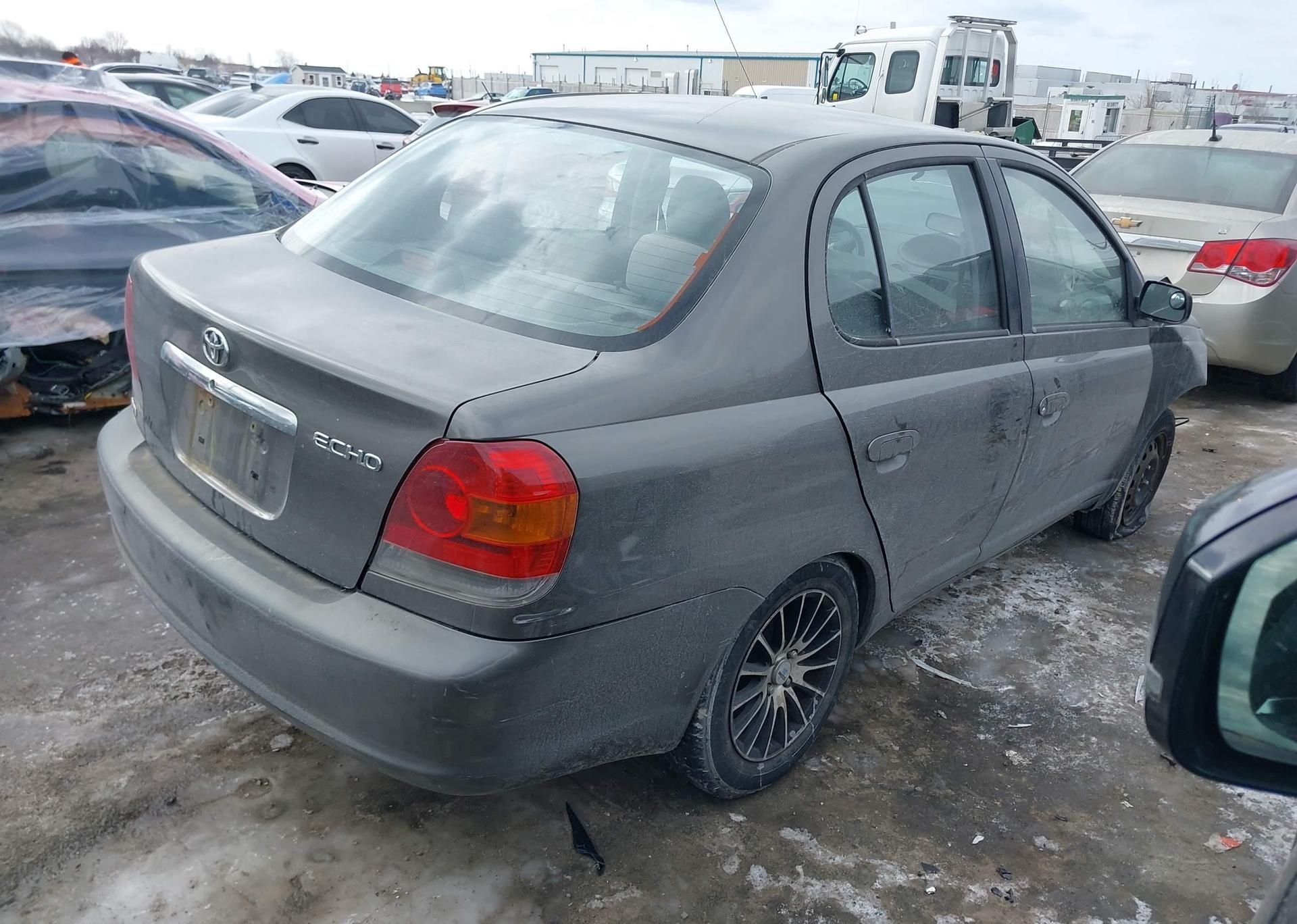 2005 TOYOTA ECHO