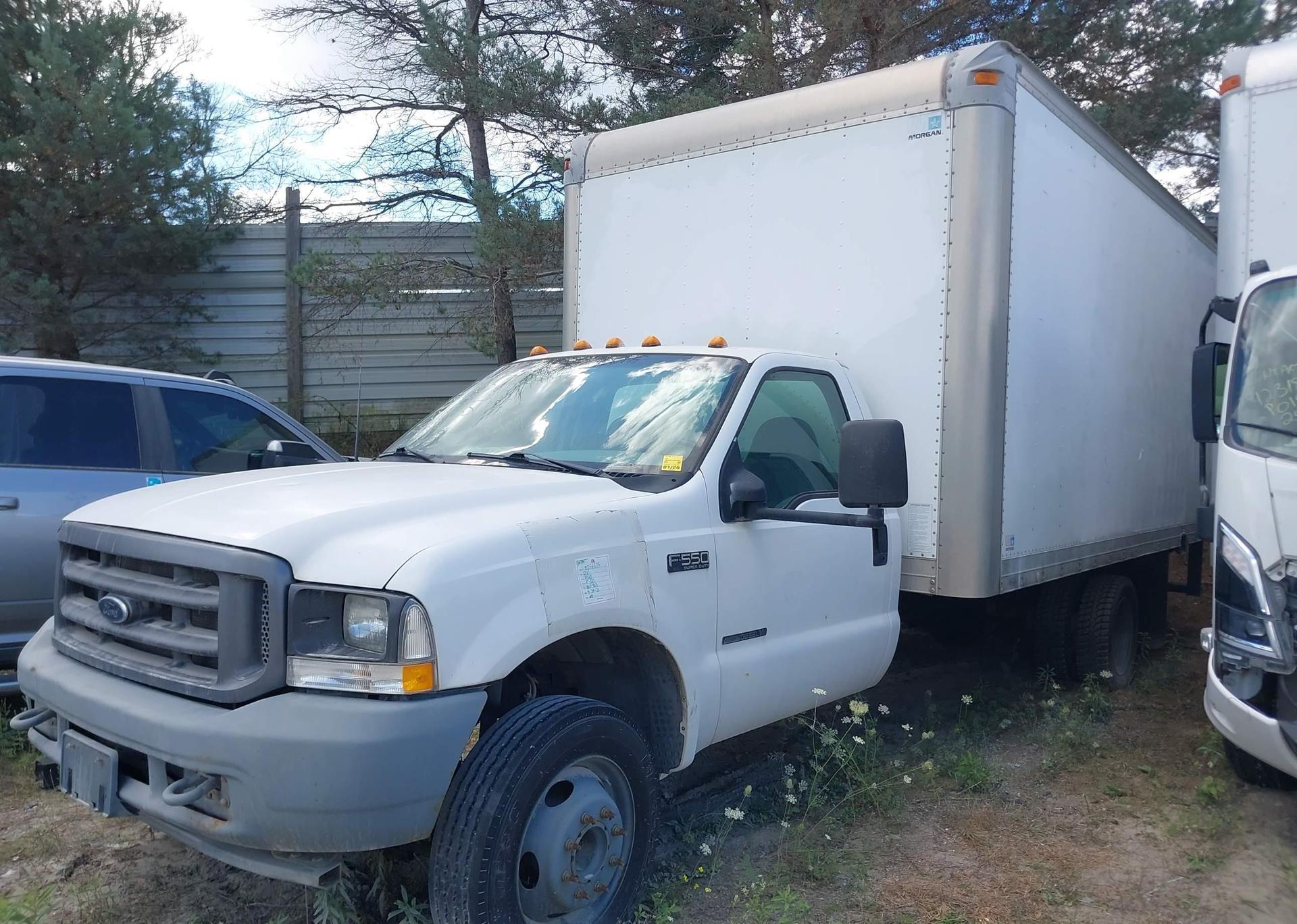 2003 FORD F-550 XL