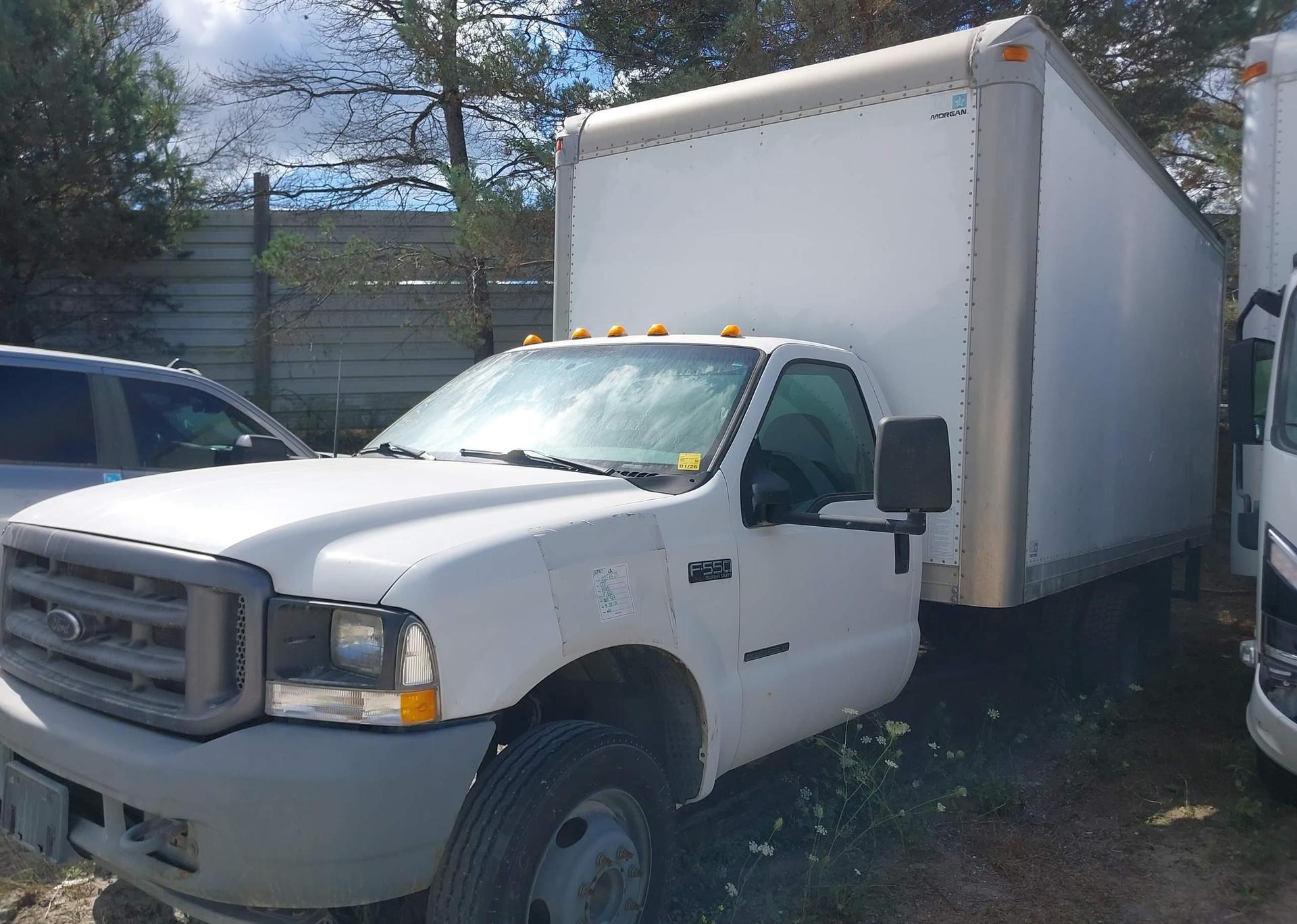 2003 FORD F-550 XL