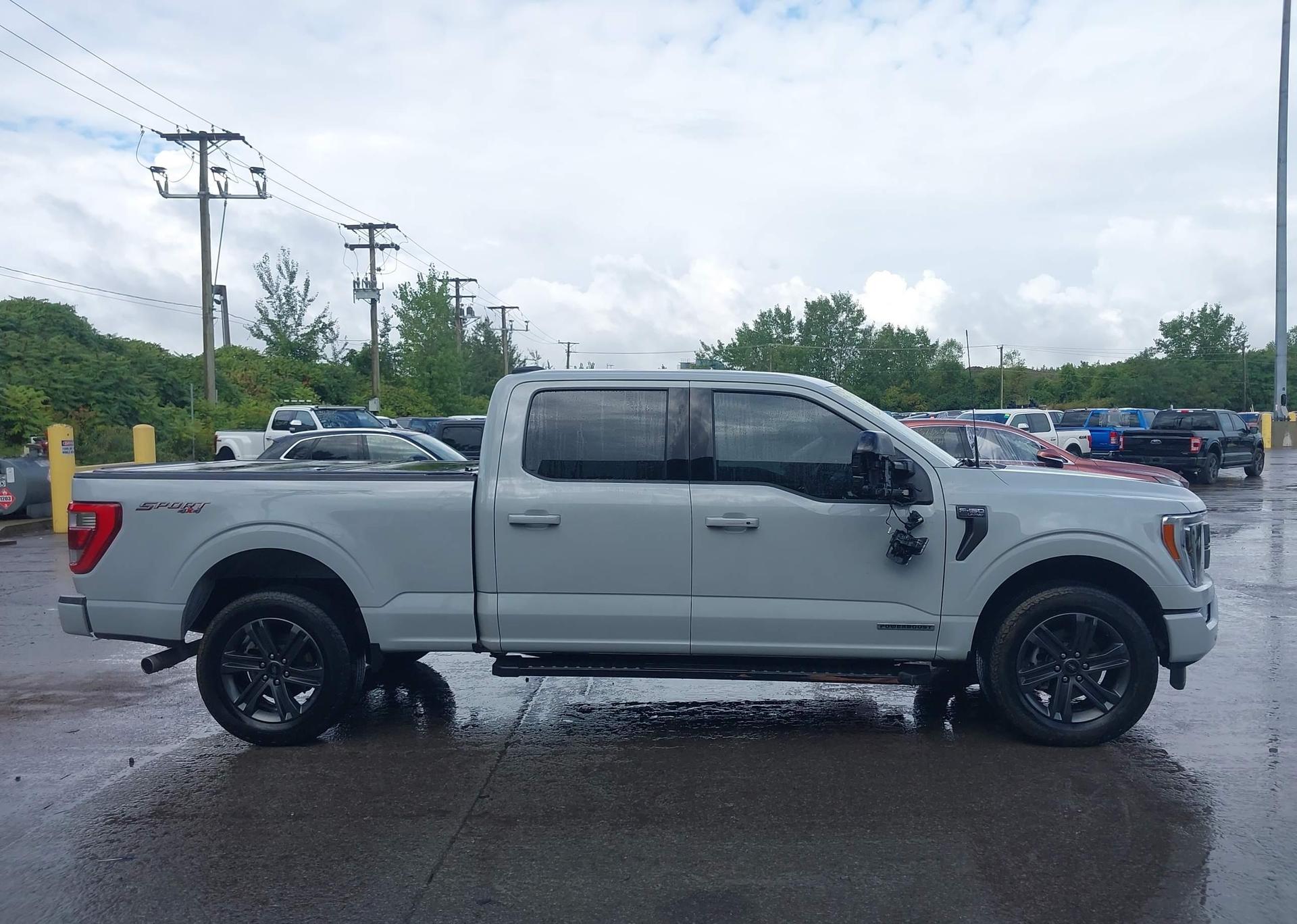 2023 FORD F-150 LARIAT