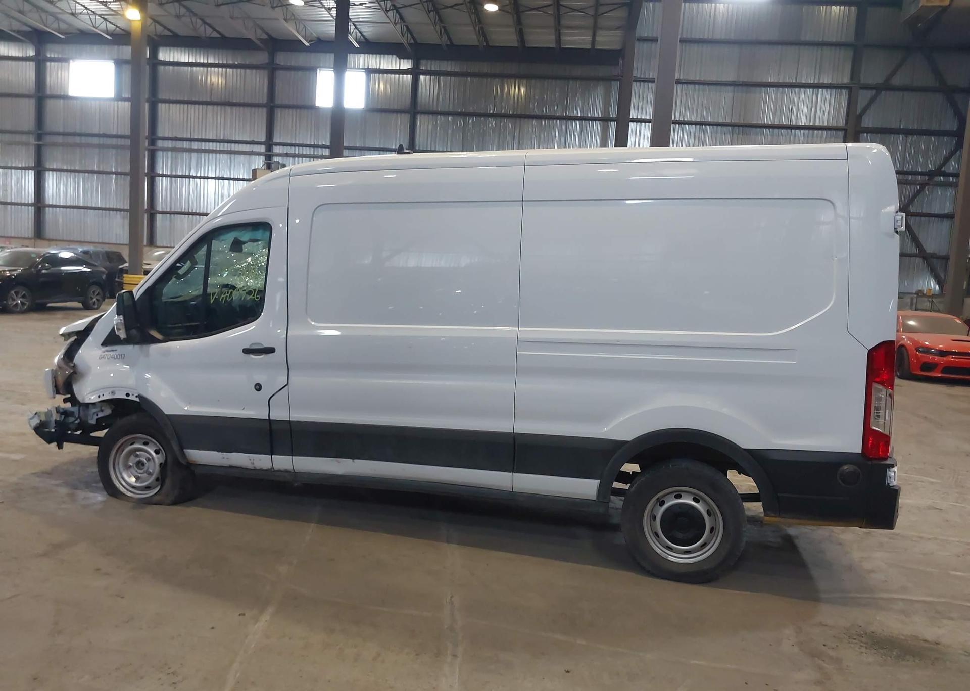 2024 FORD transit t-250