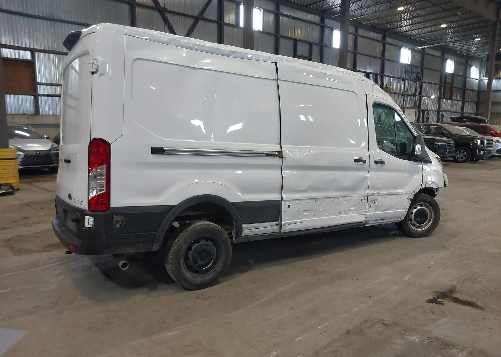 2024 FORD transit t-250
