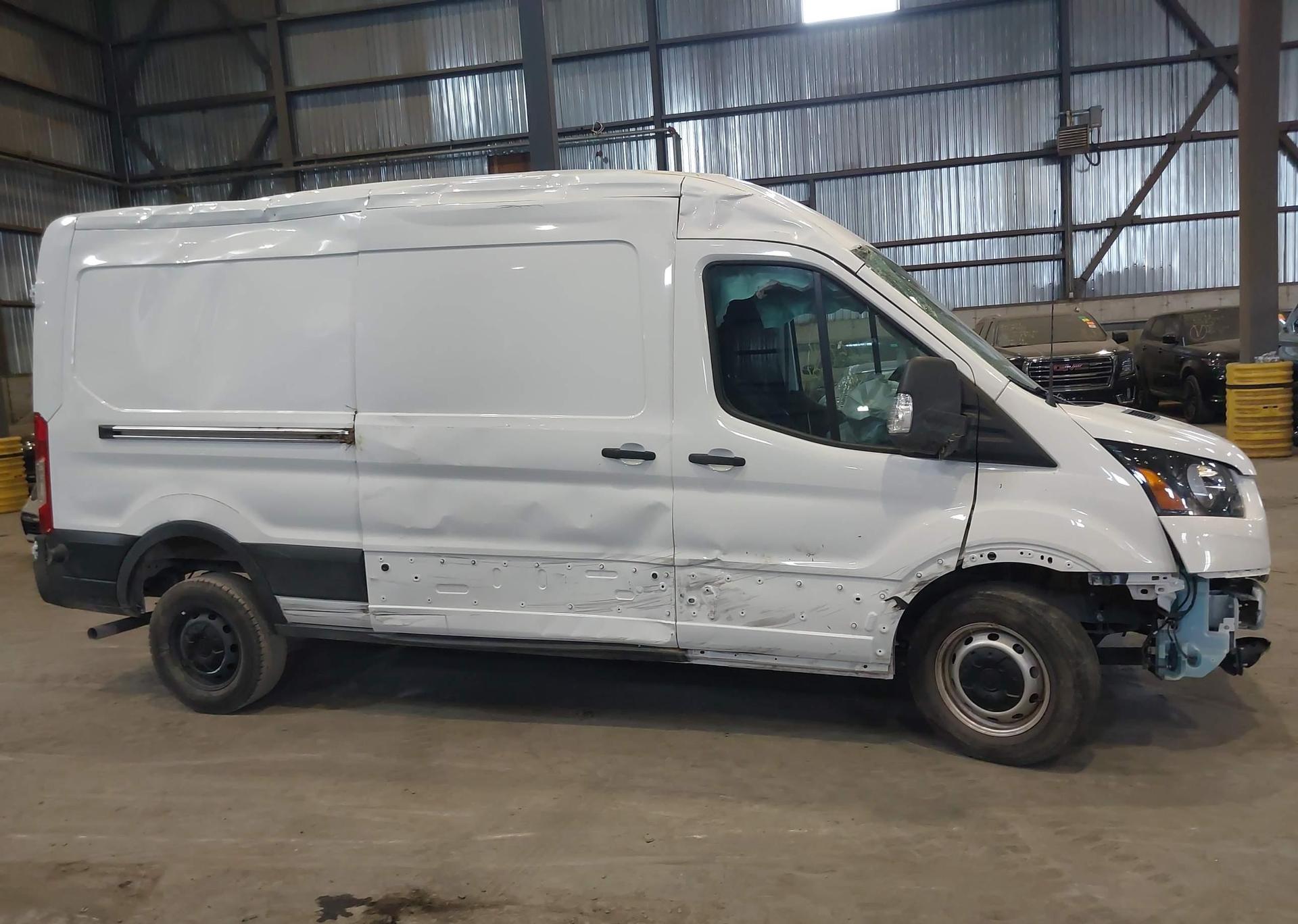 2024 FORD transit t-250