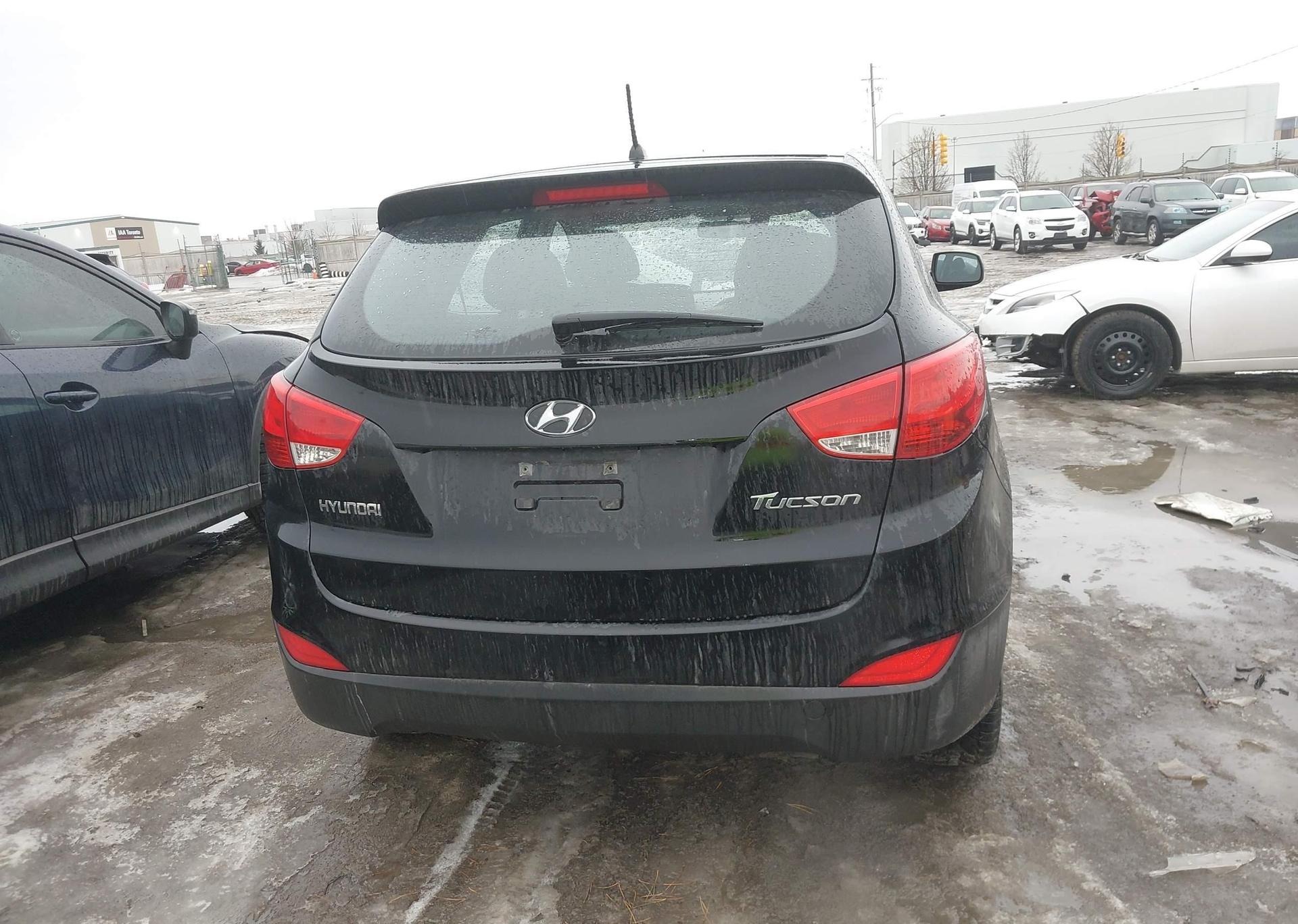2012 HYUNDAI TUCSON GL