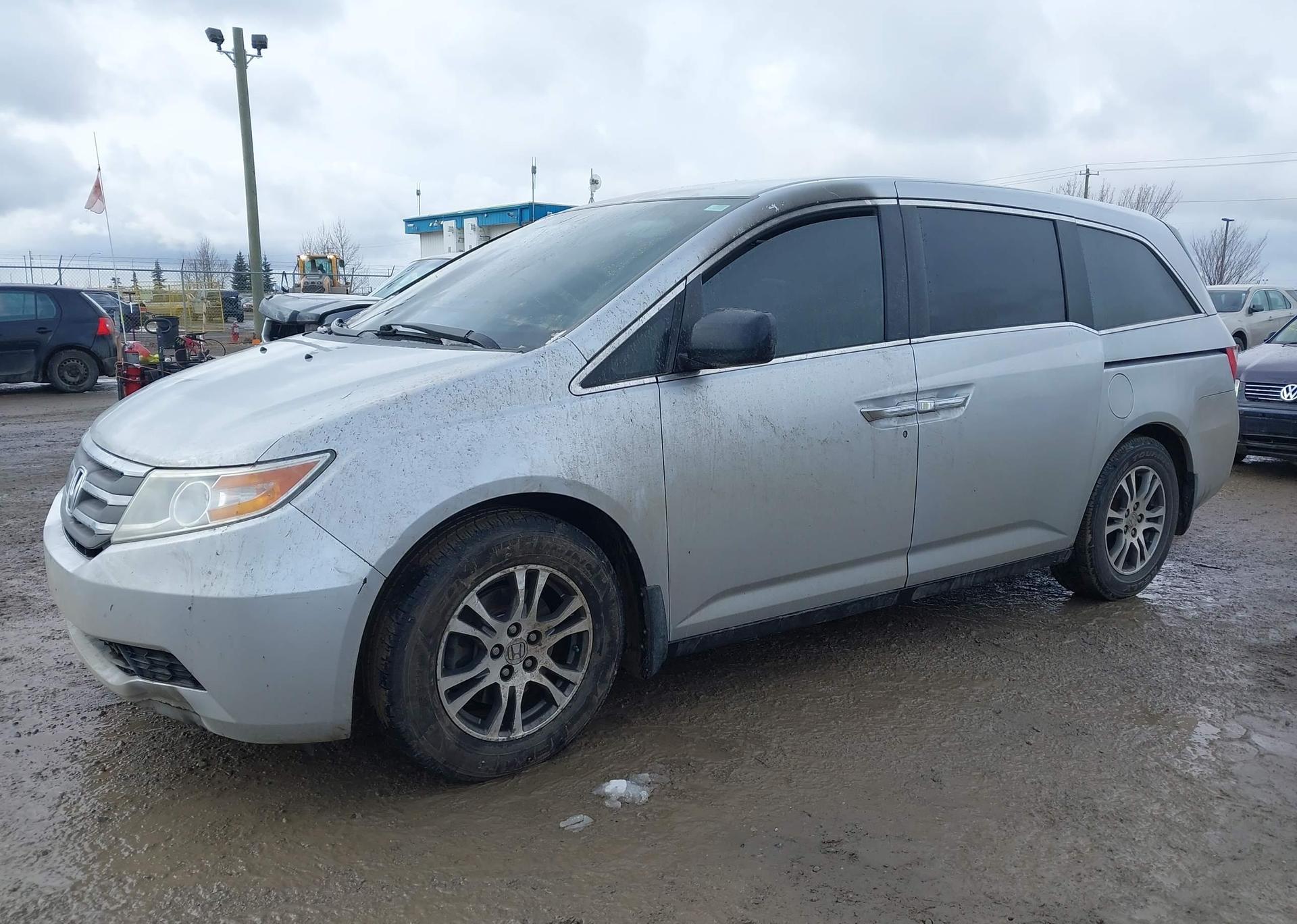 2013 HONDA ODYSSEY EX