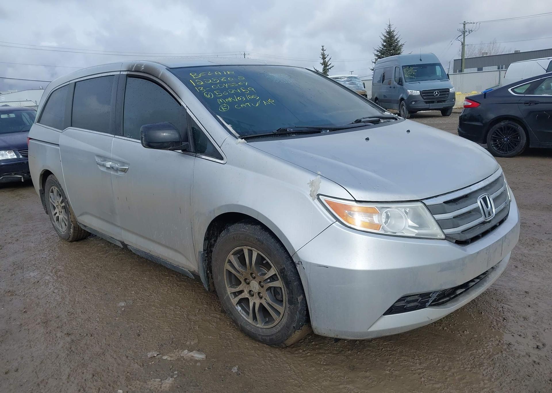 2013 HONDA ODYSSEY EX