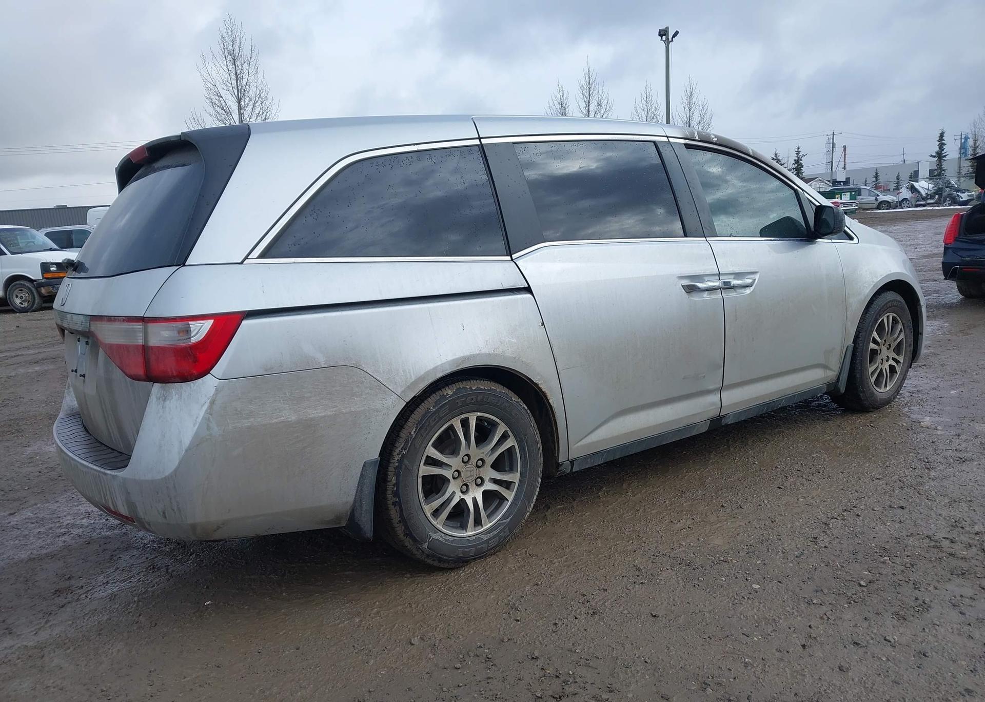 2013 HONDA ODYSSEY EX