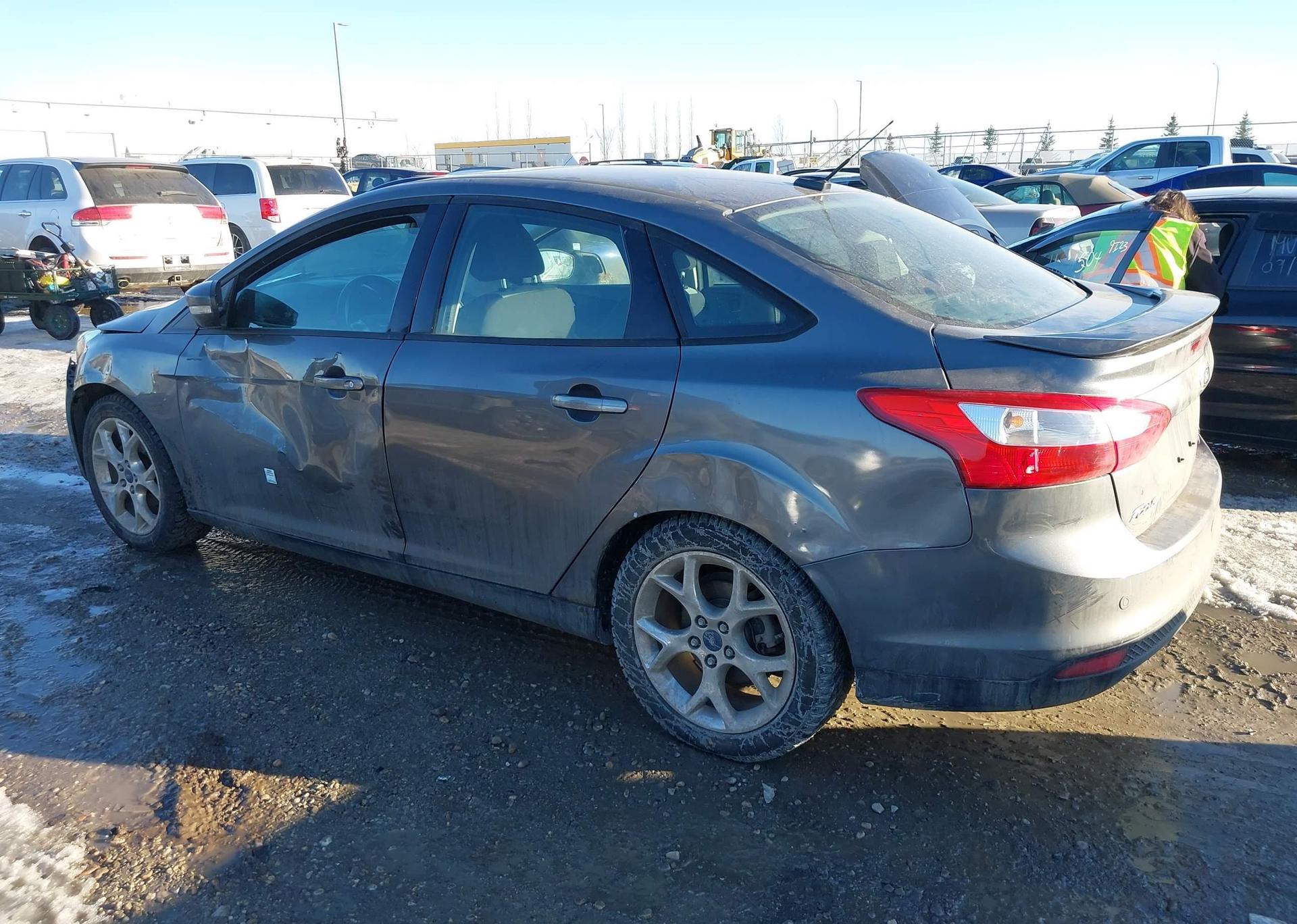 2013 FORD FOCUS SE