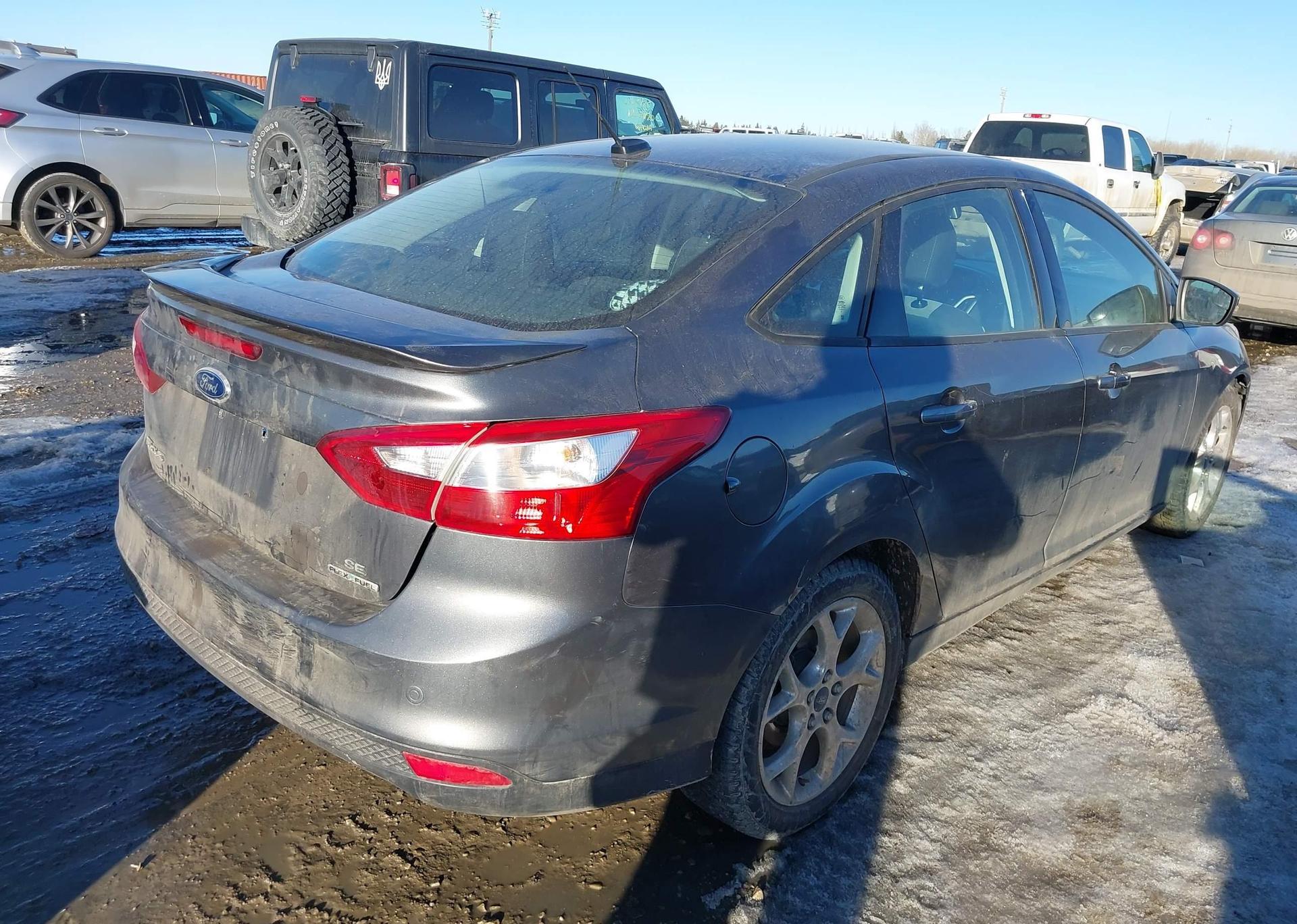 2013 FORD FOCUS SE