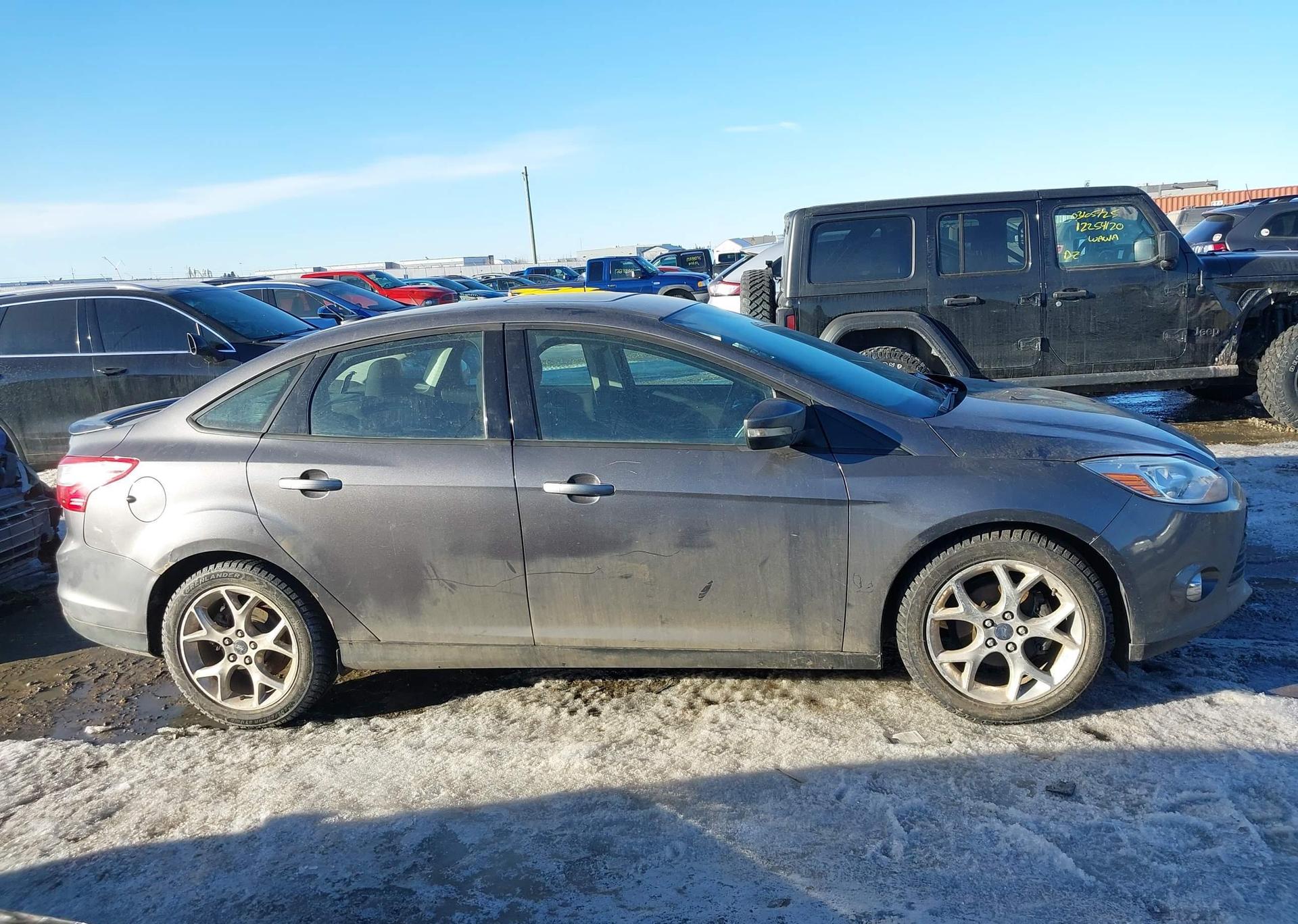 2013 FORD FOCUS SE