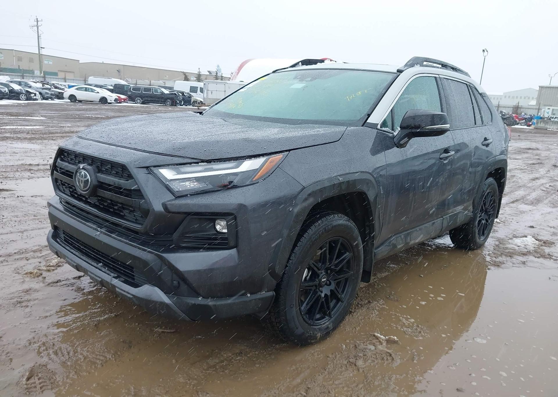 2022 TOYOTA RAV4 ADVENTURE