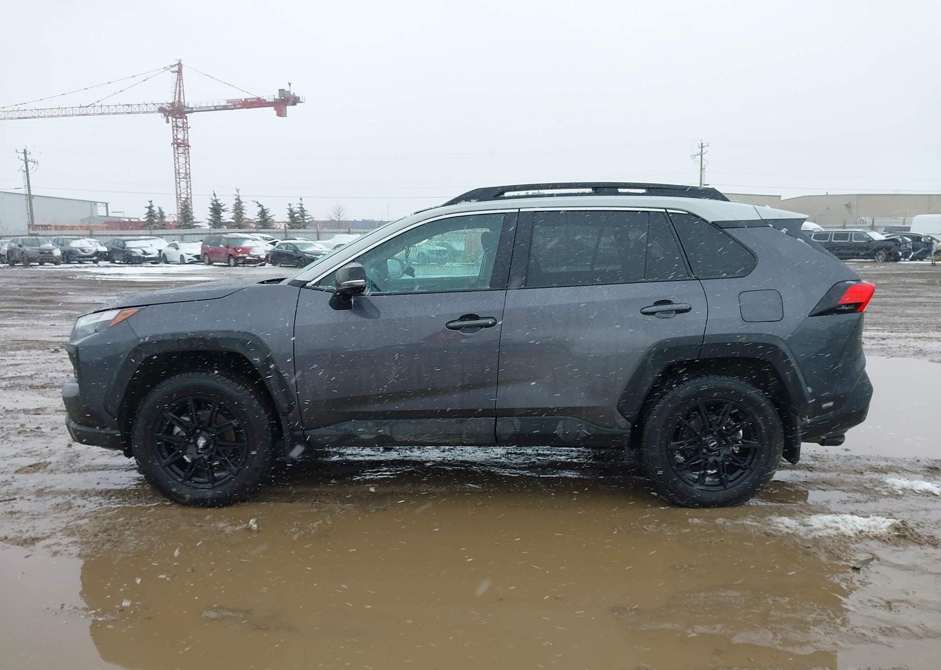 2022 TOYOTA RAV4 ADVENTURE