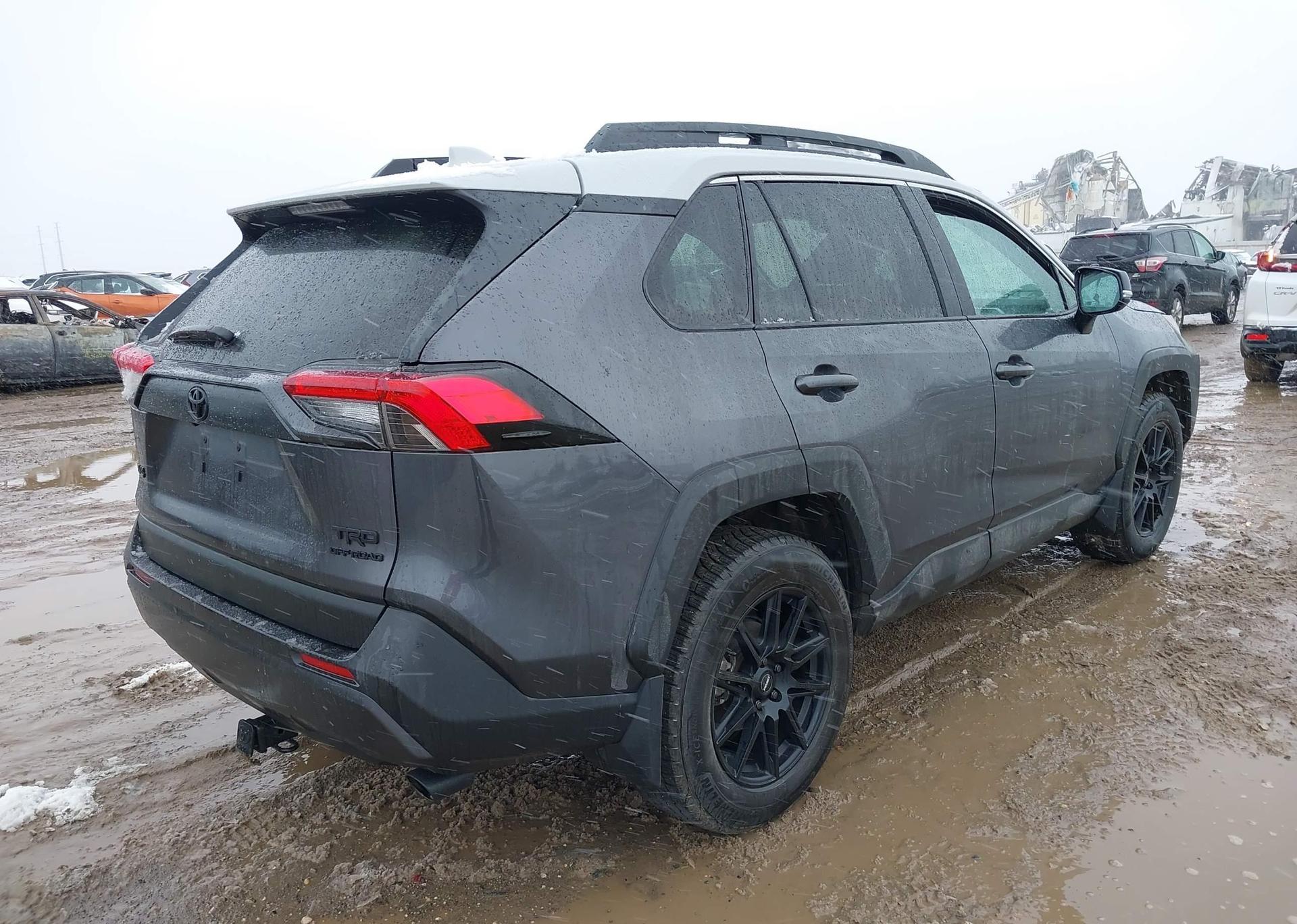 2022 TOYOTA RAV4 ADVENTURE