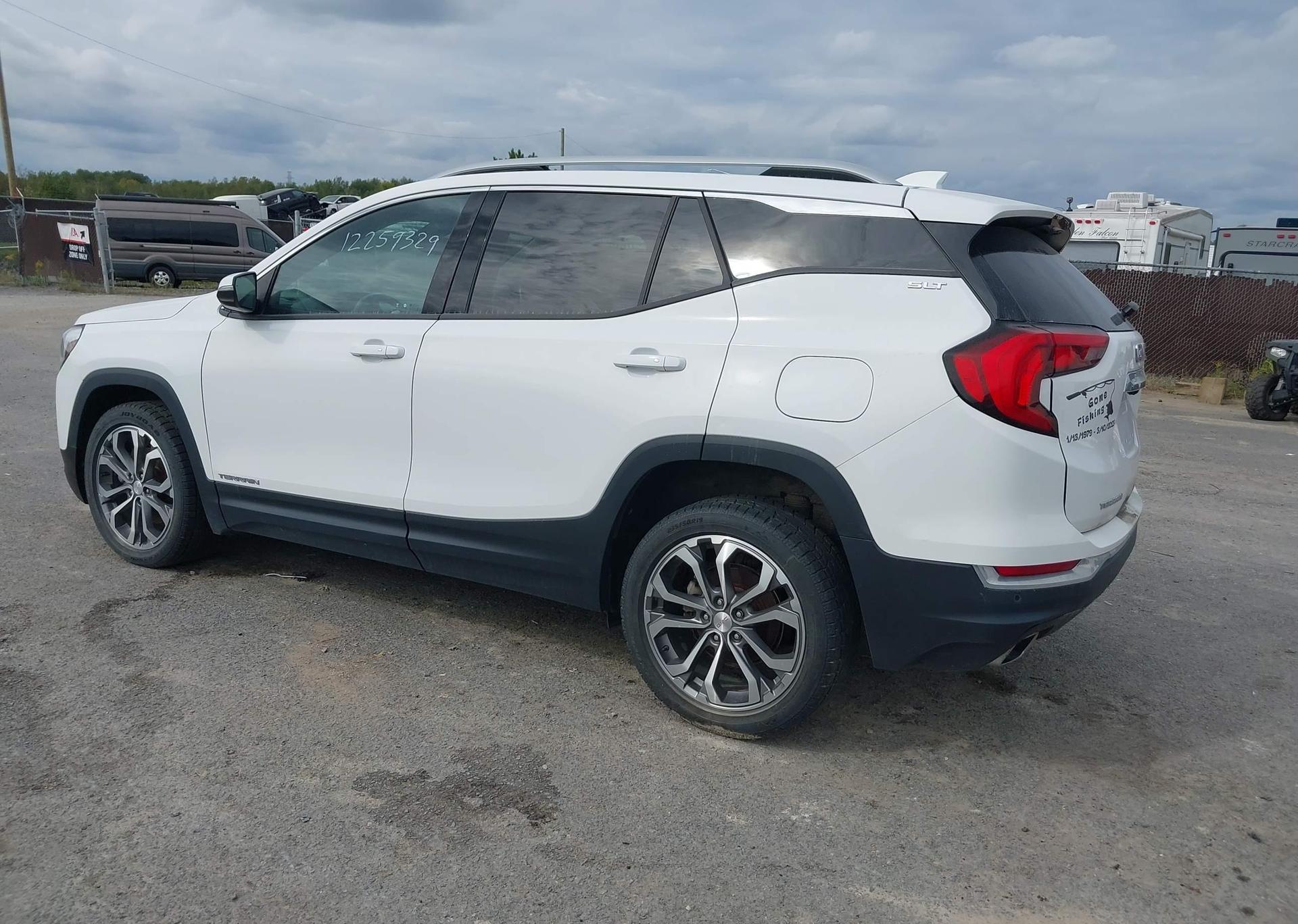 2020 GMC TERRAIN SLT