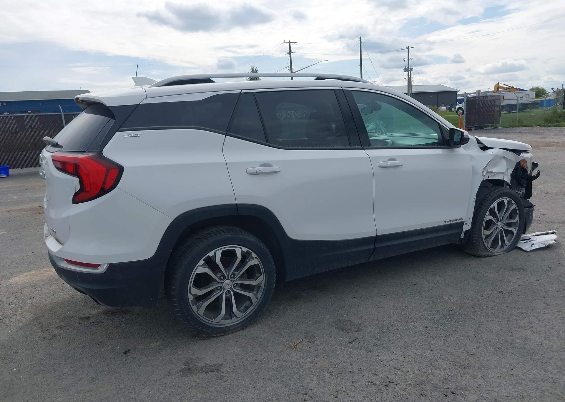 2020 GMC TERRAIN SLT