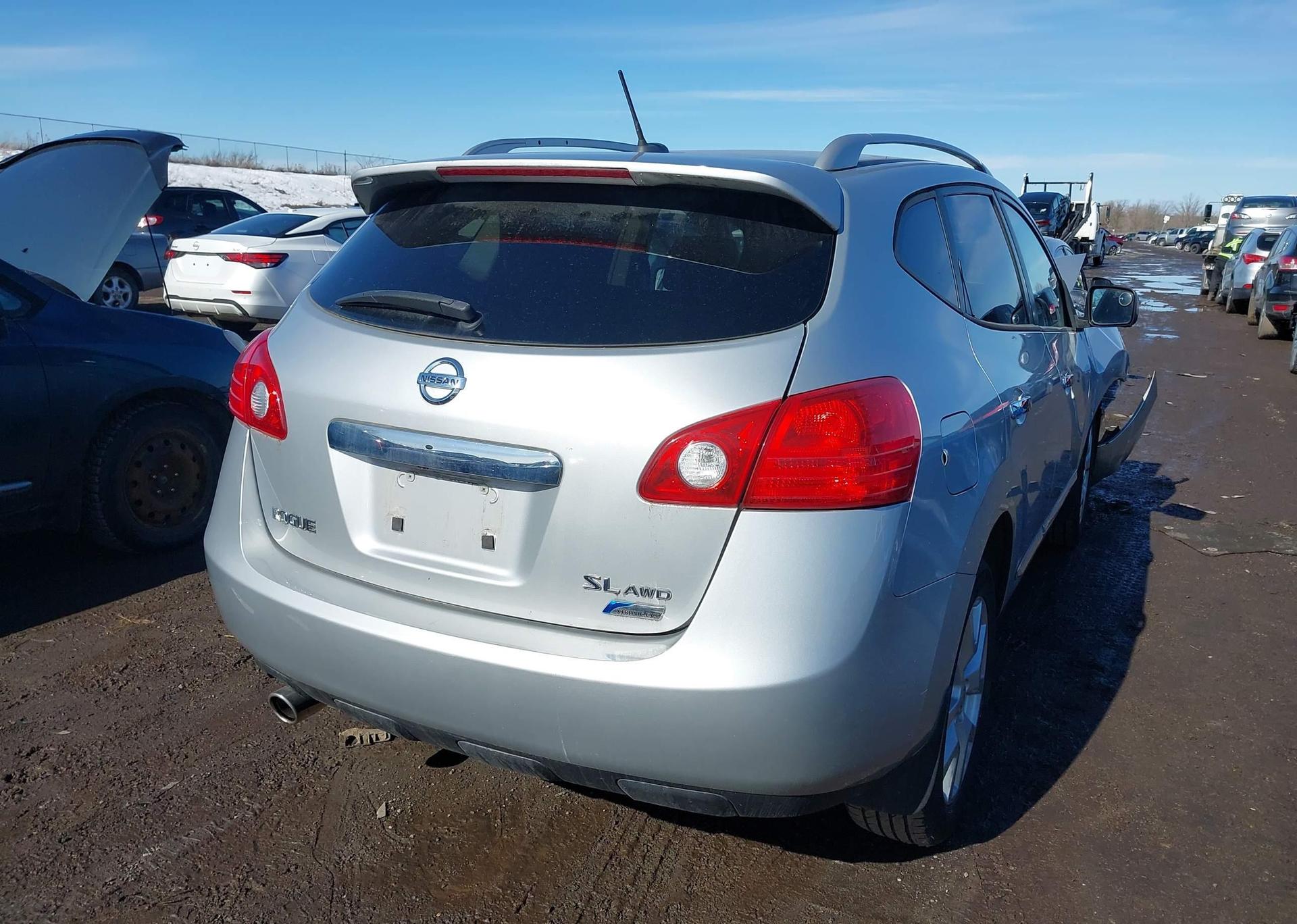 2012 NISSAN ROGUE S