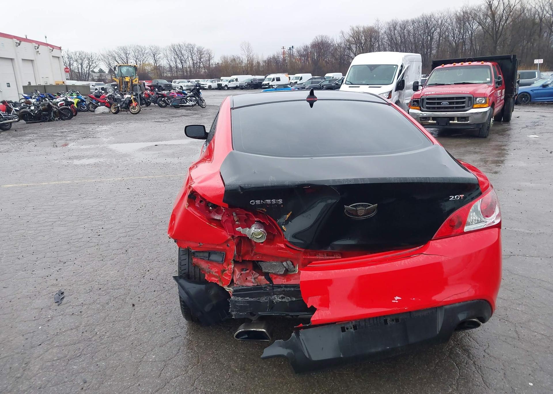 2011 HYUNDAI GENESIS 2.0T PREMIUM