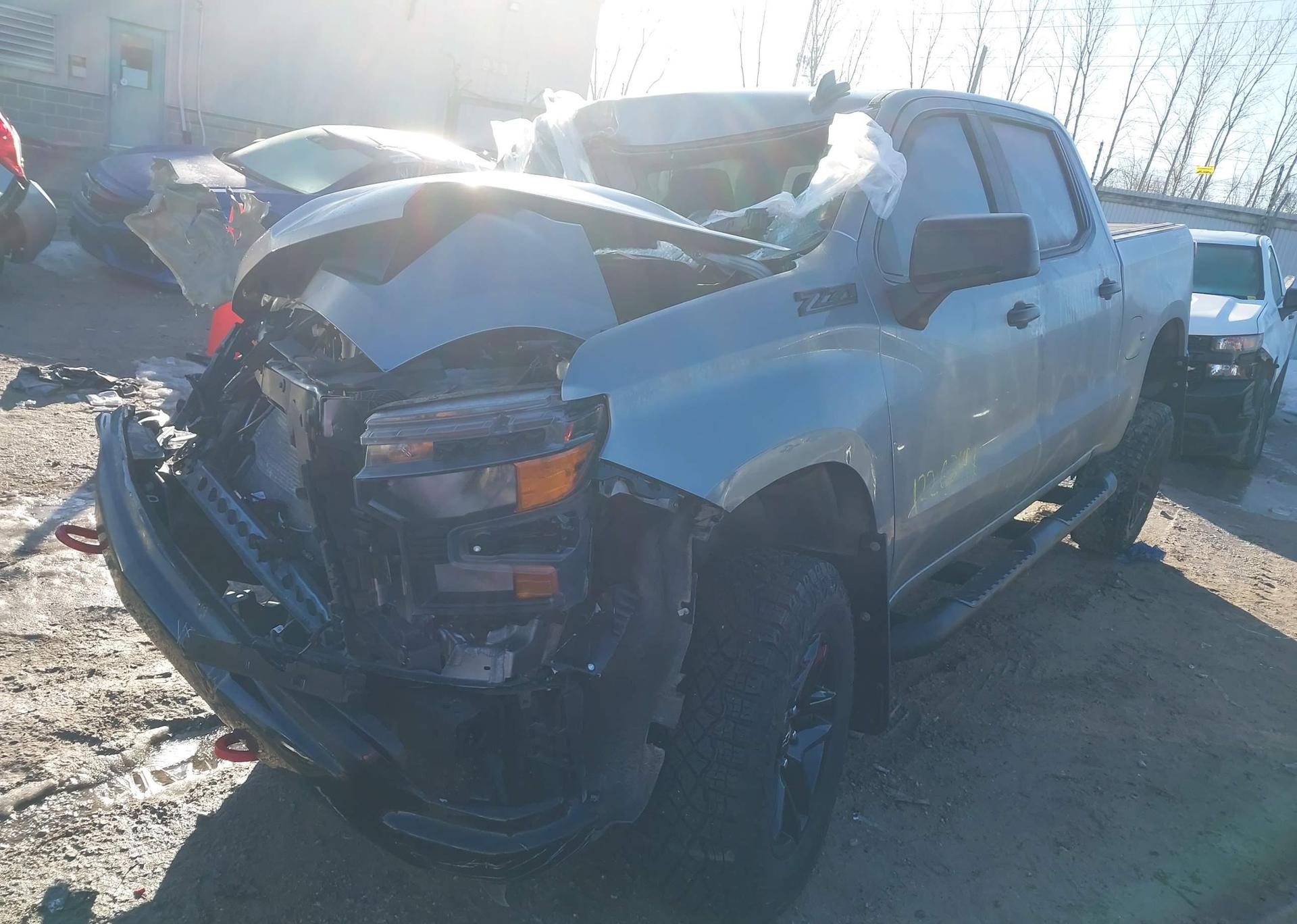 2024 CHEVROLET SILVERADO K1500 TRAIL BOSS CUSTOM