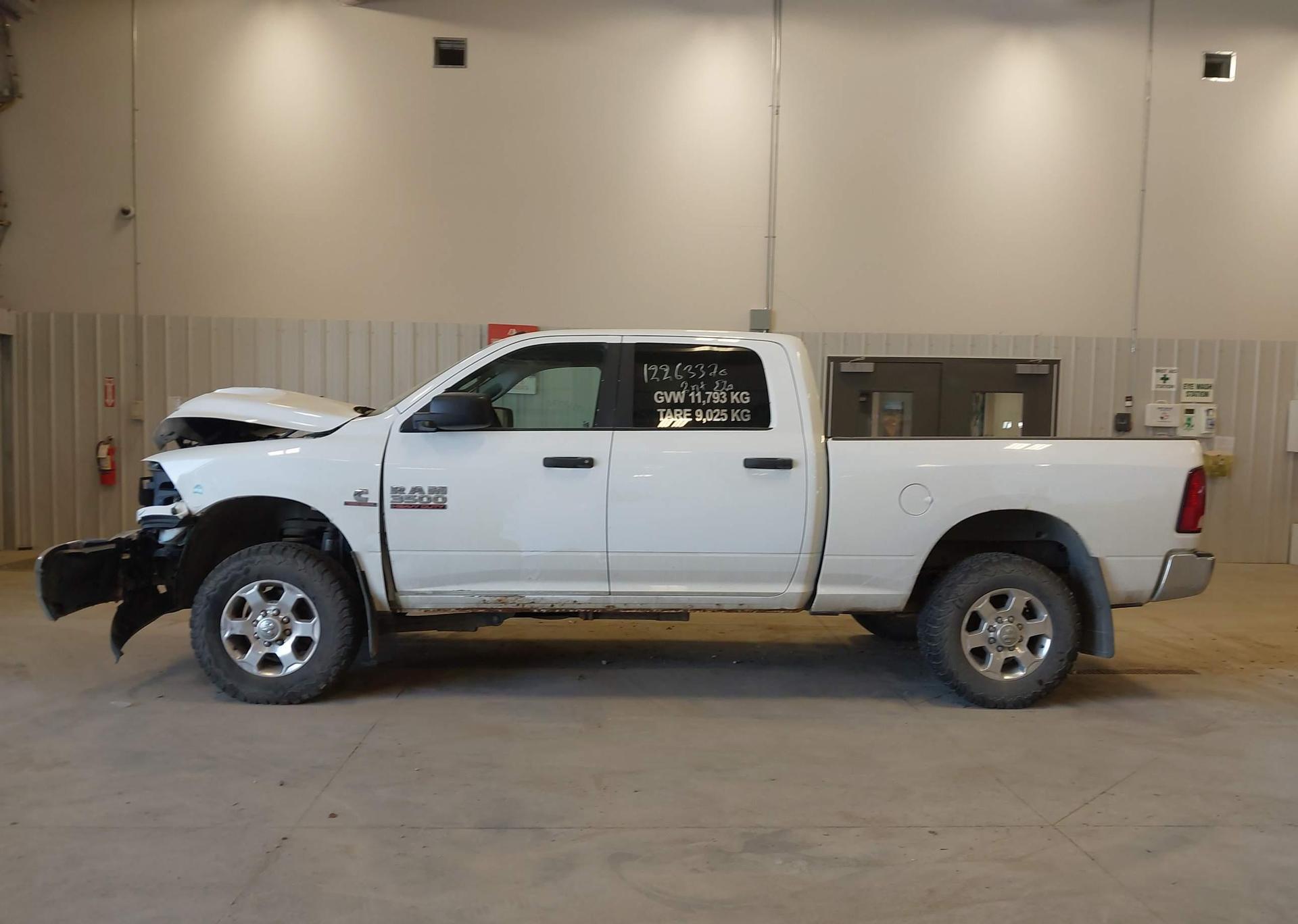2016 RAM 3500 SLT