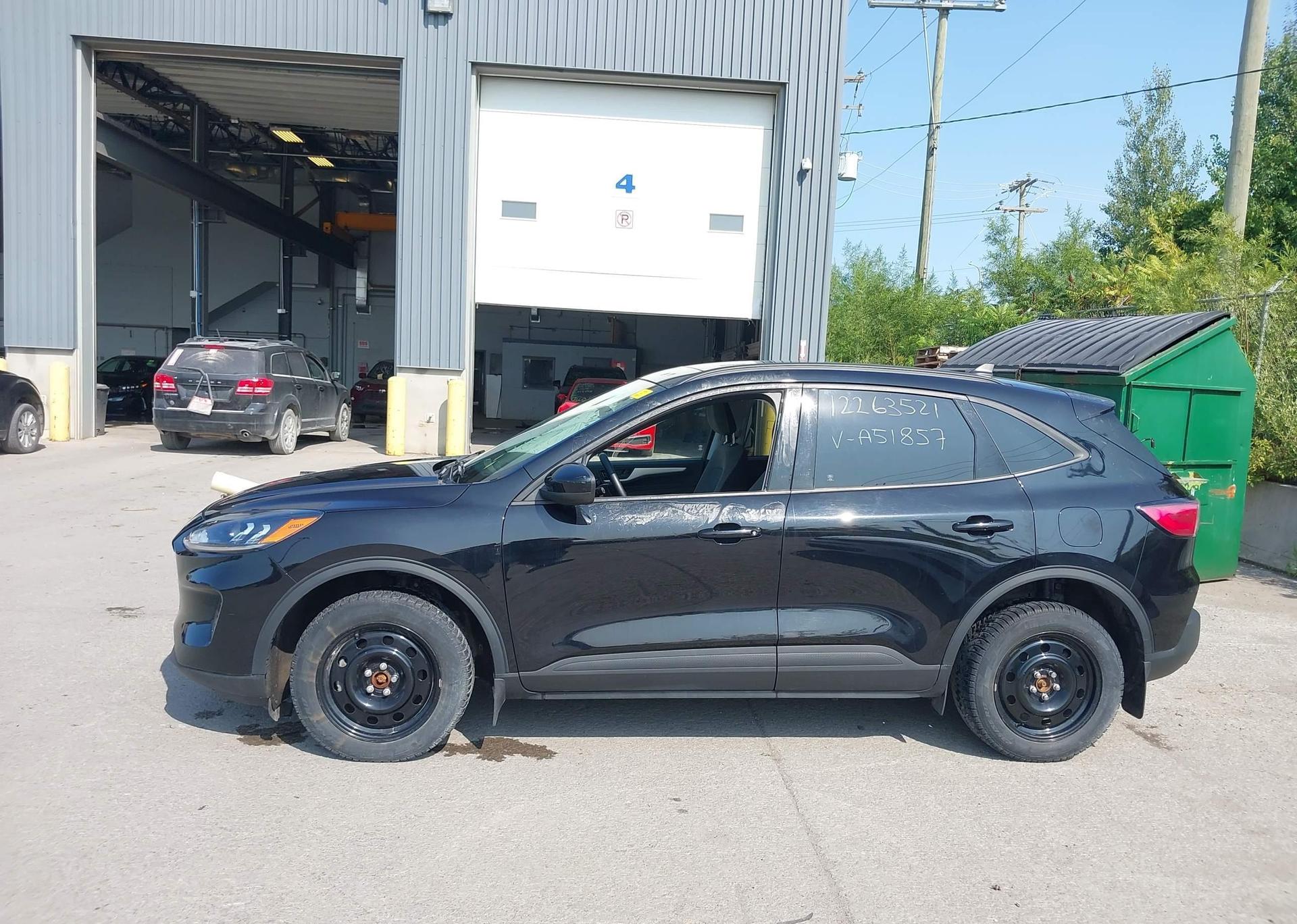 2022 FORD ESCAPE