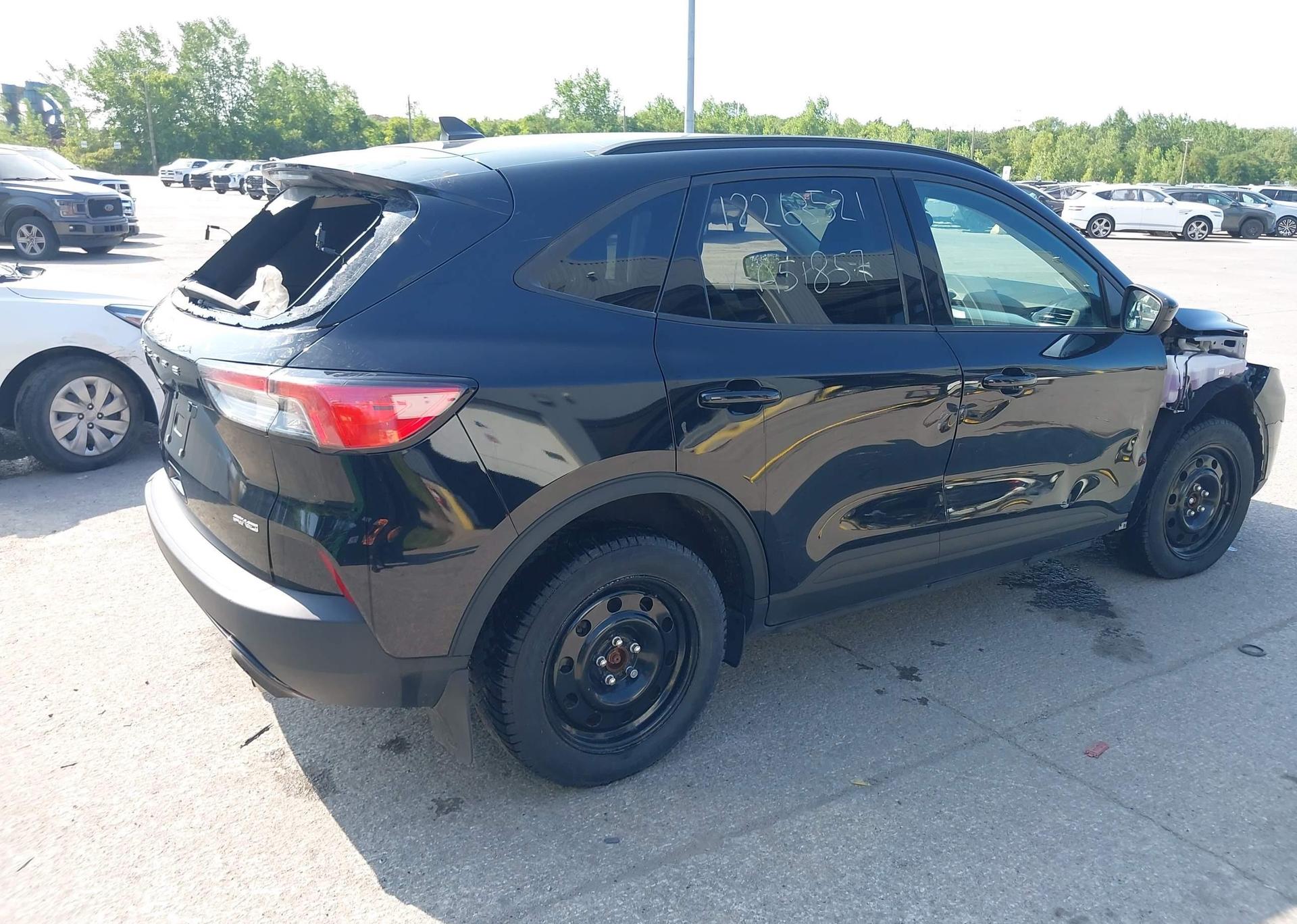 2022 FORD ESCAPE