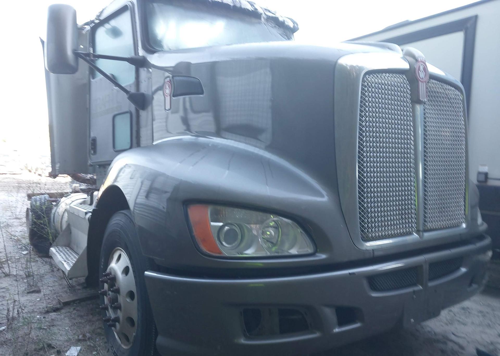 2012 KENWORTH CONSTRUCTION T660