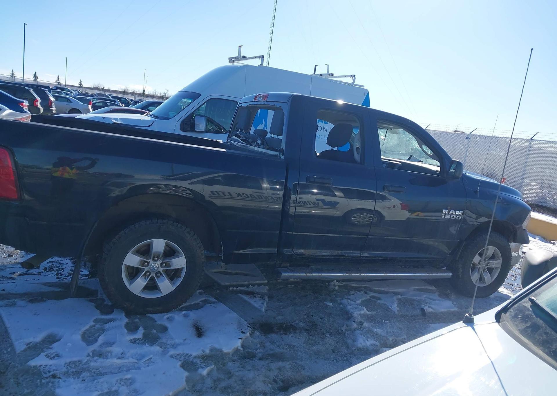 2016 RAM 1500 ST