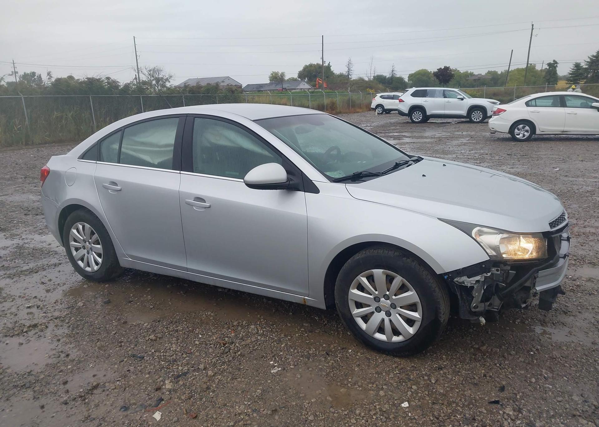 2011 CHEVROLET CRUZE