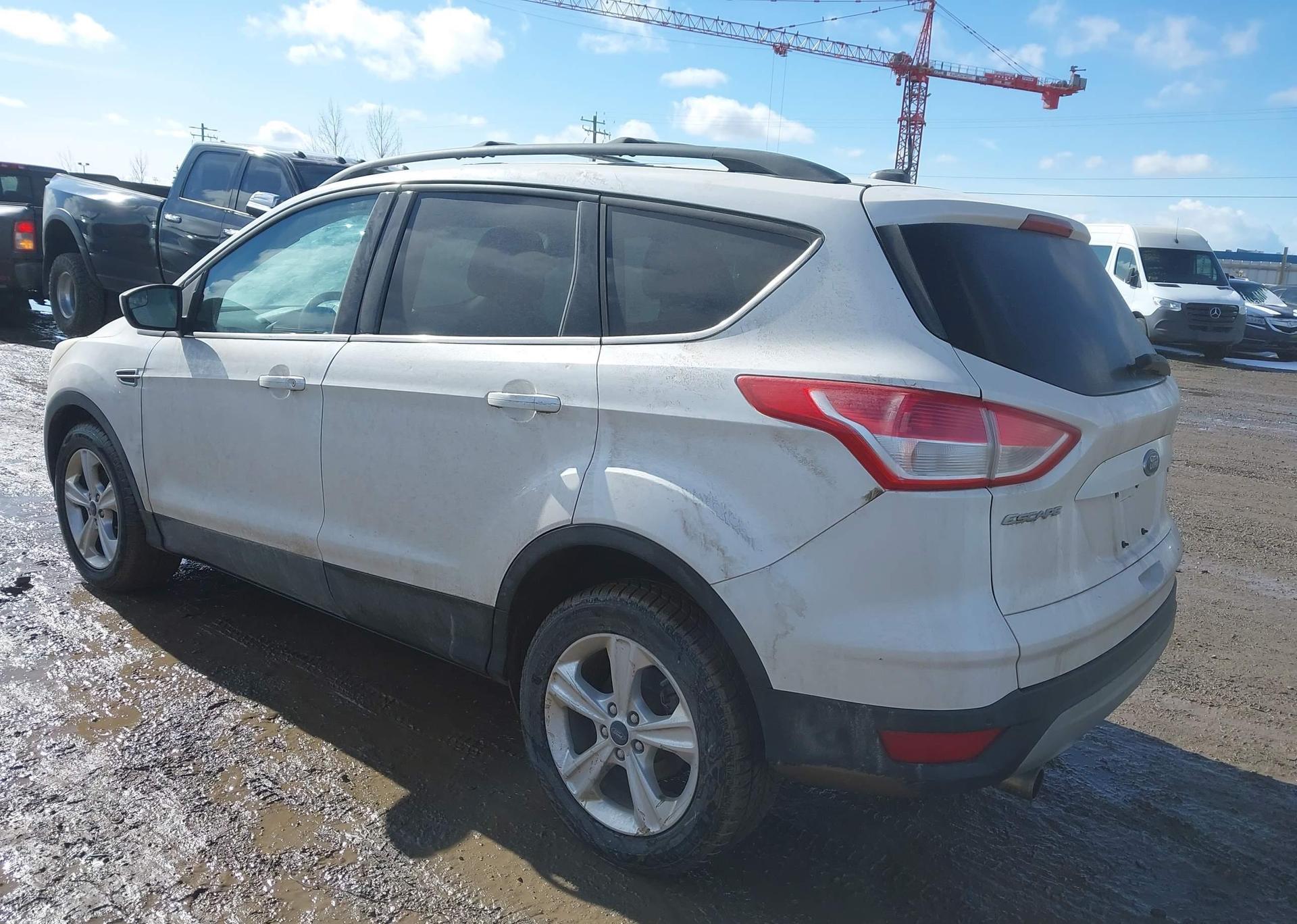 2013 FORD ESCAPE SE
