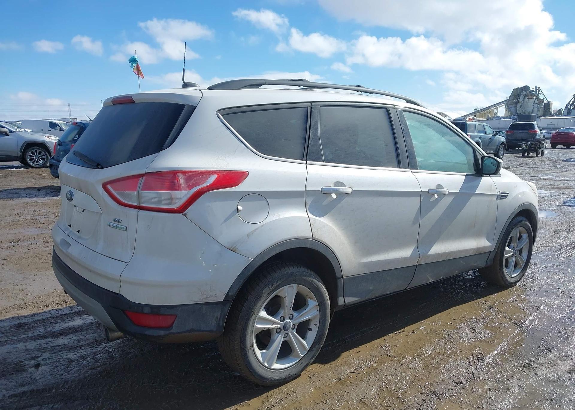 2013 FORD ESCAPE SE