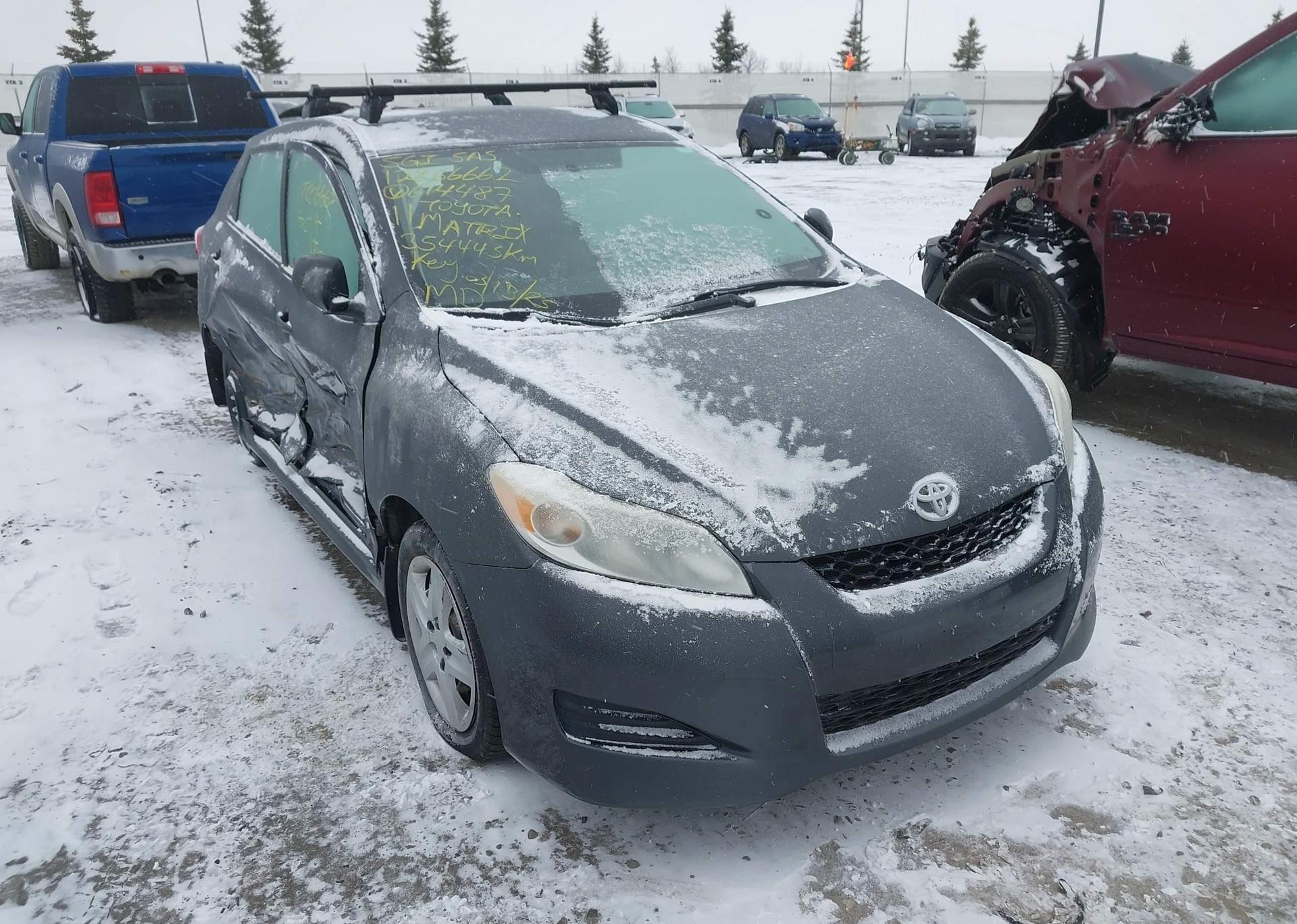 2011 TOYOTA CAMRY SE