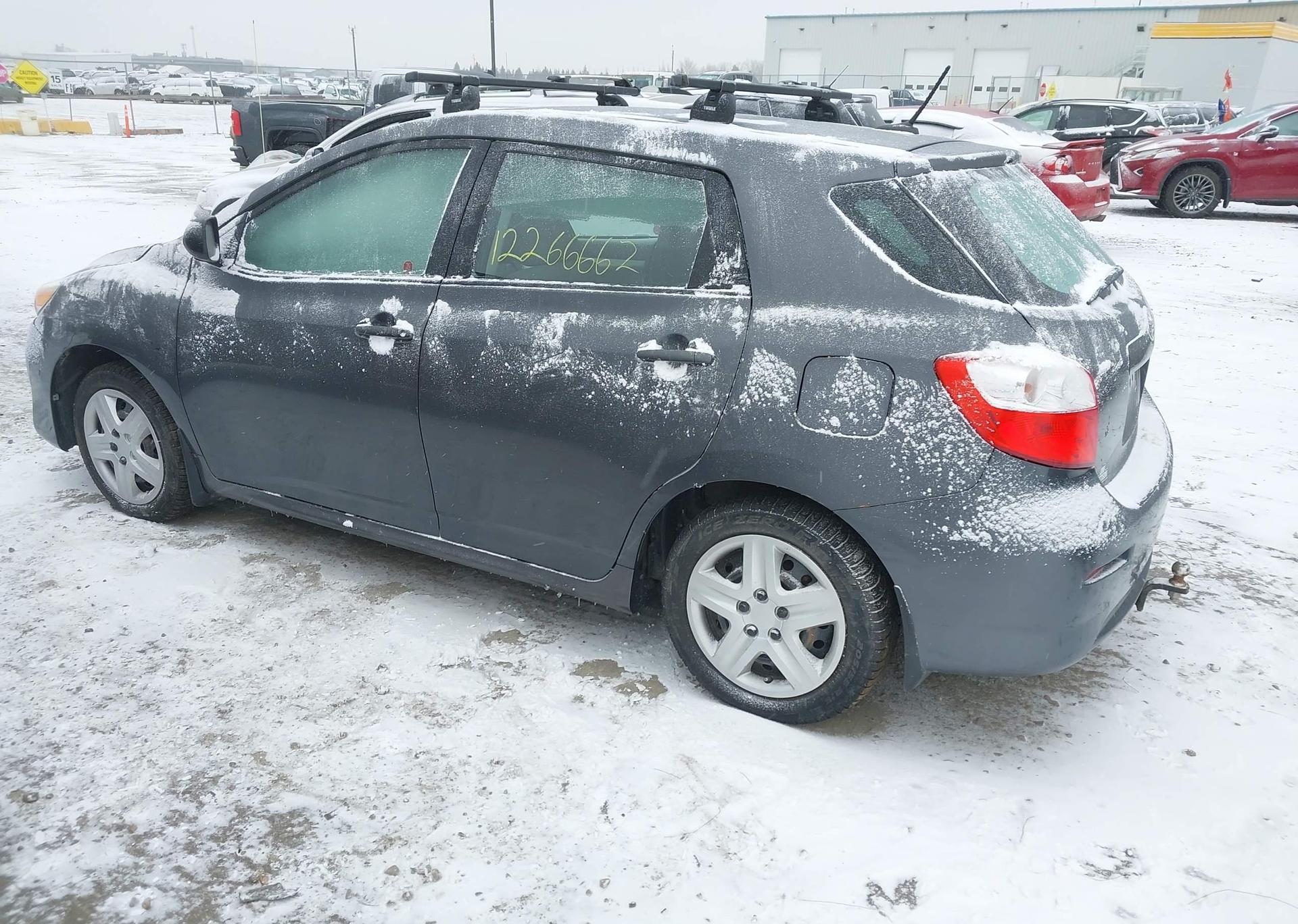 2011 TOYOTA CAMRY SE