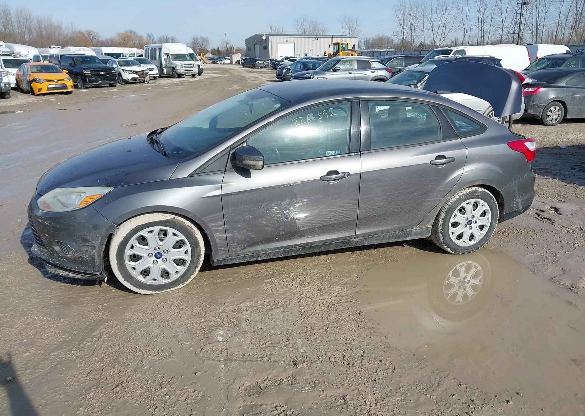2014 FORD FOCUS SE