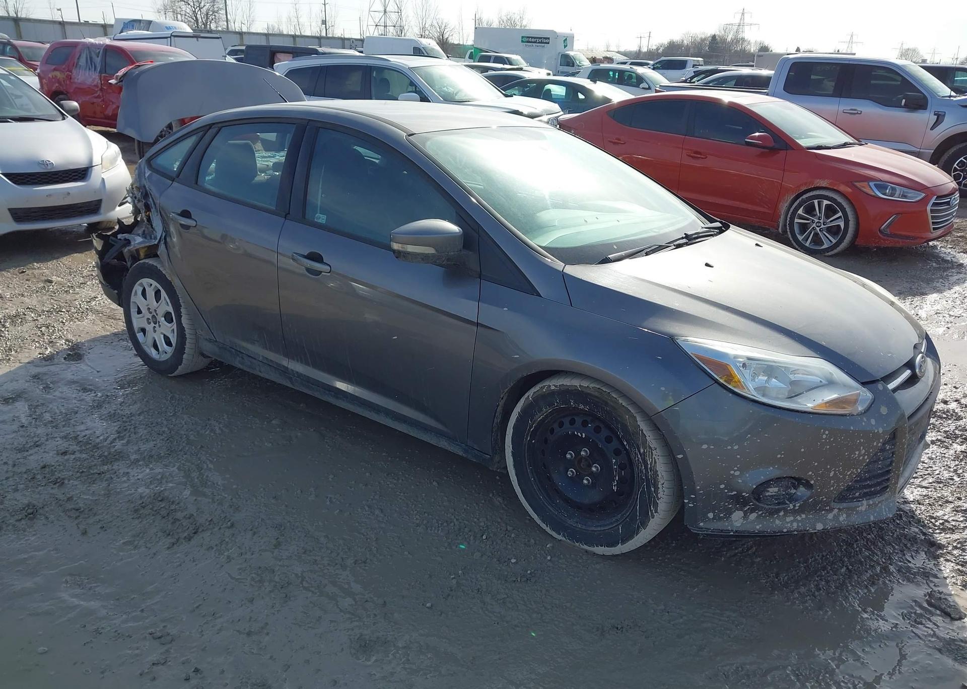 2014 FORD FOCUS SE