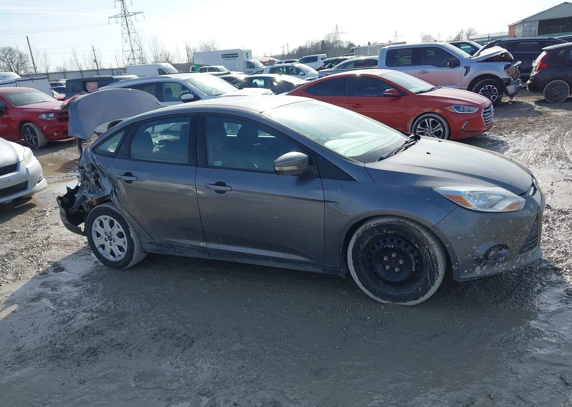 2014 FORD FOCUS SE