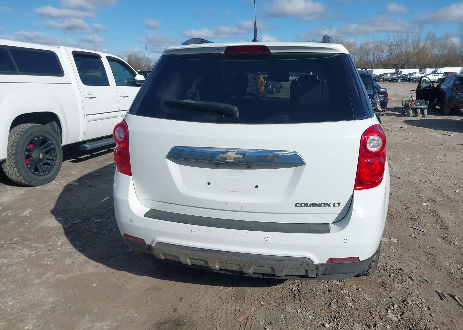 2011 CHEVROLET EQUINOX LT