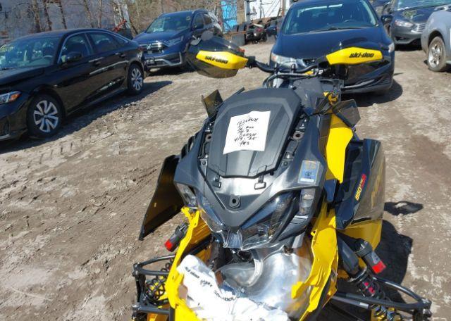 2025 SKIDOO MX - Z